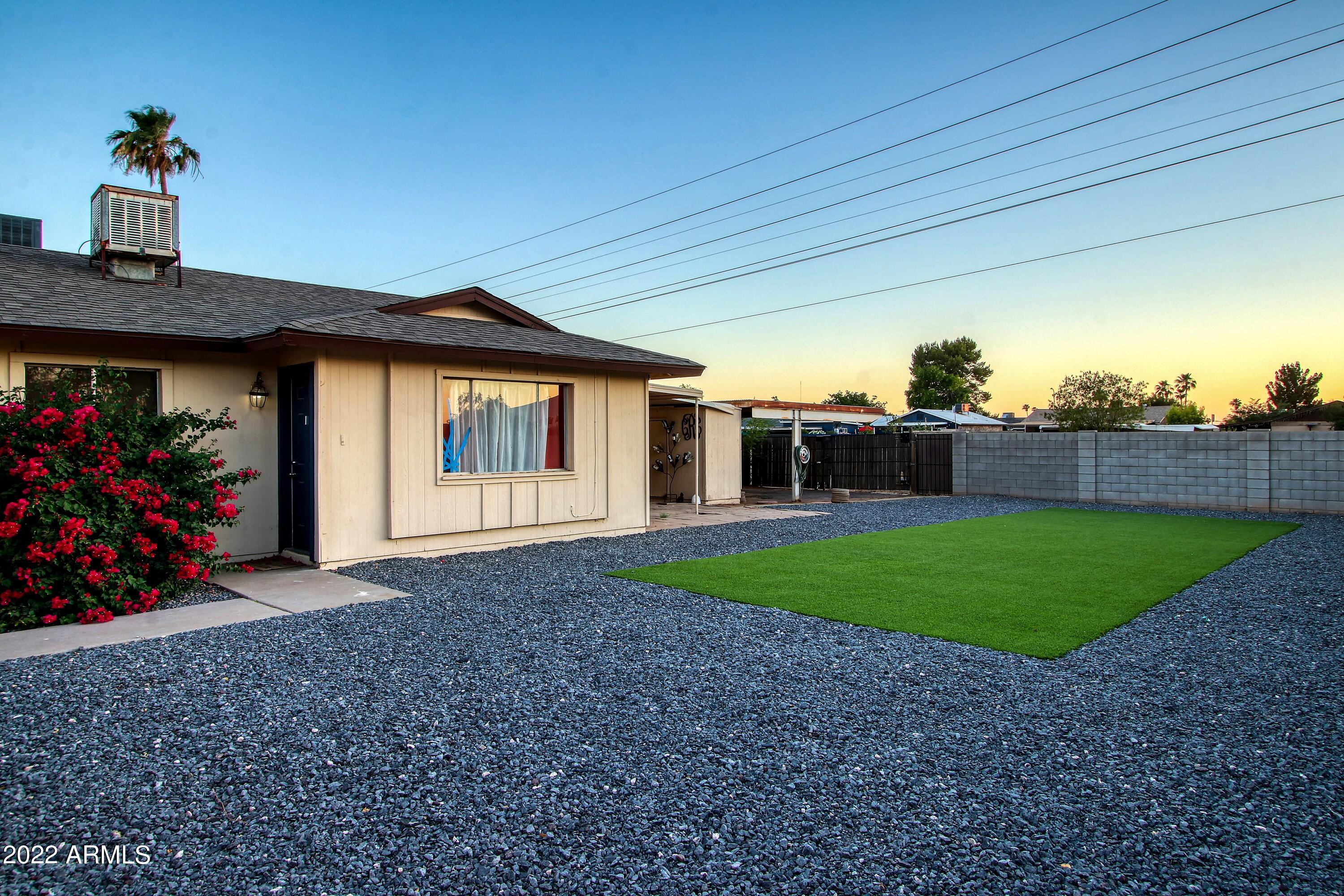 5202 S 46TH Place