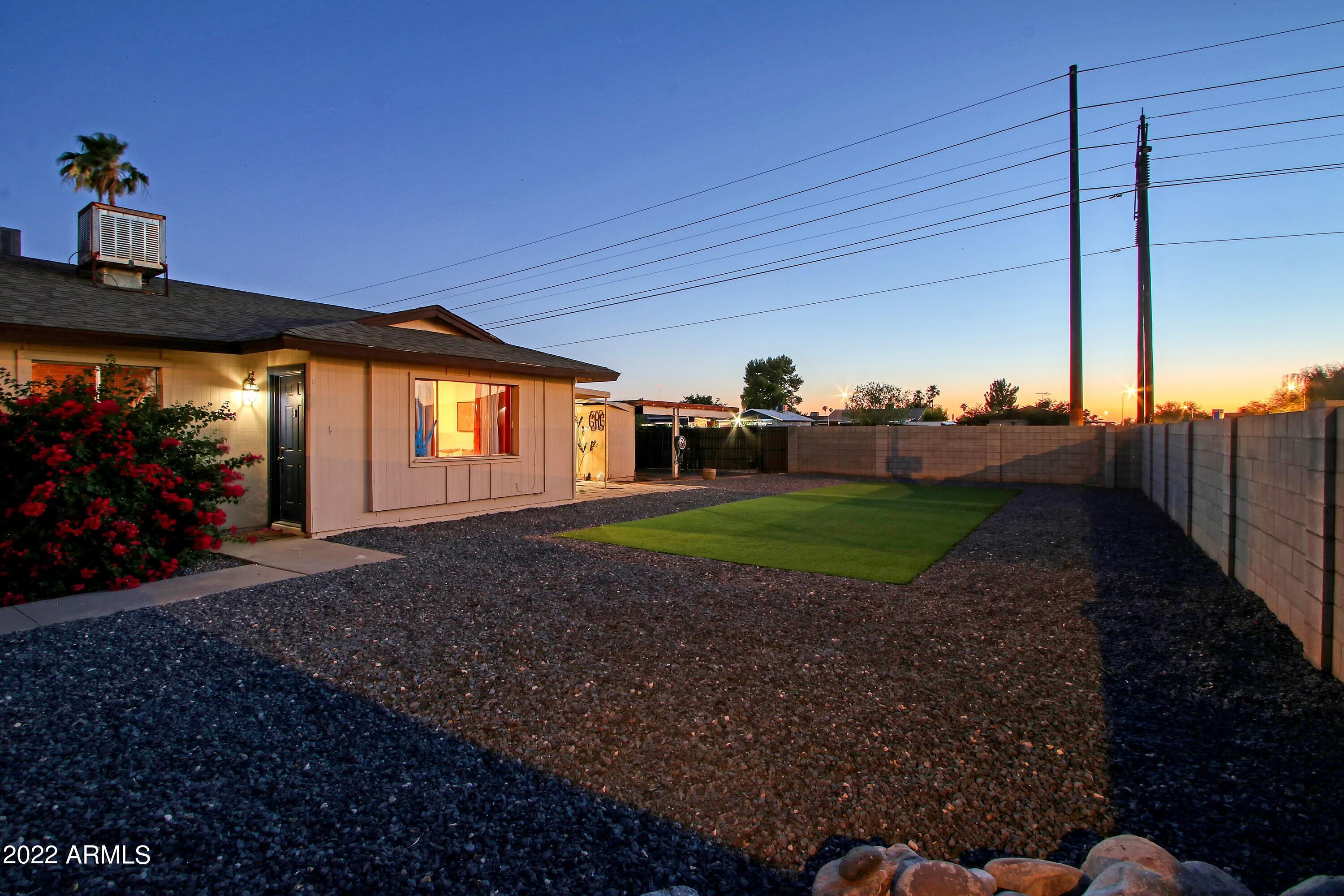 5202 S 46TH Place