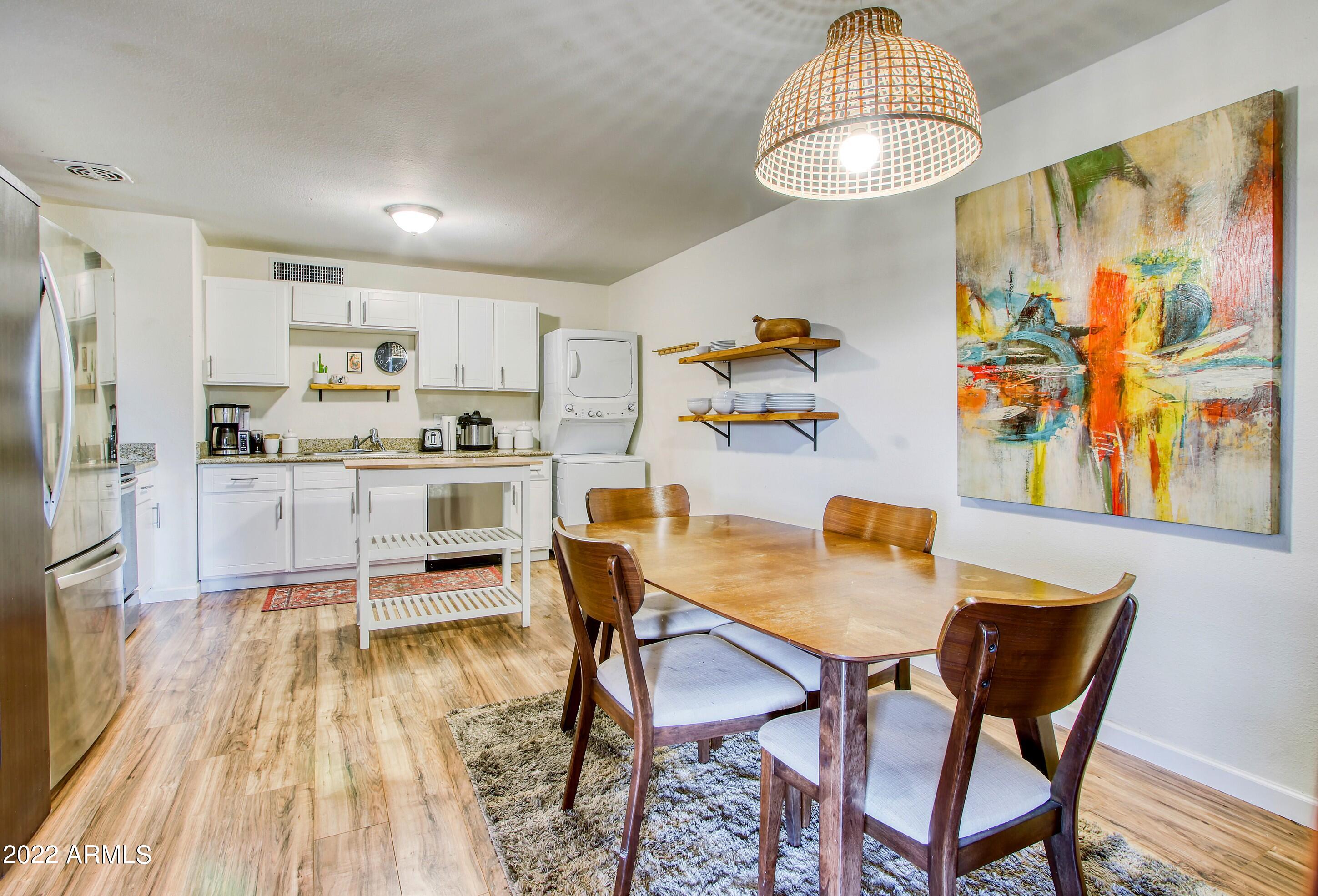 5202 S 46TH Place