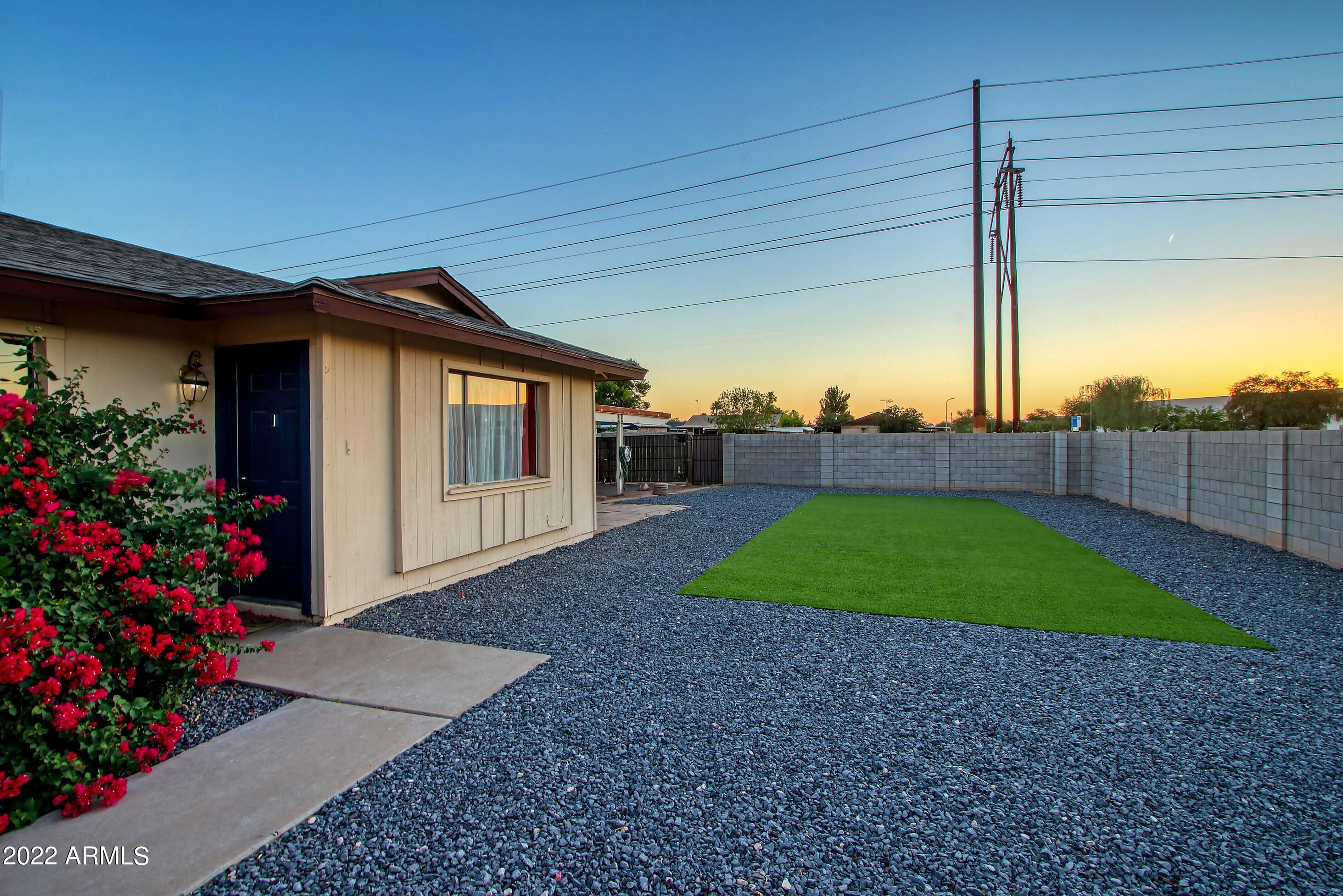 5202 S 46TH Place