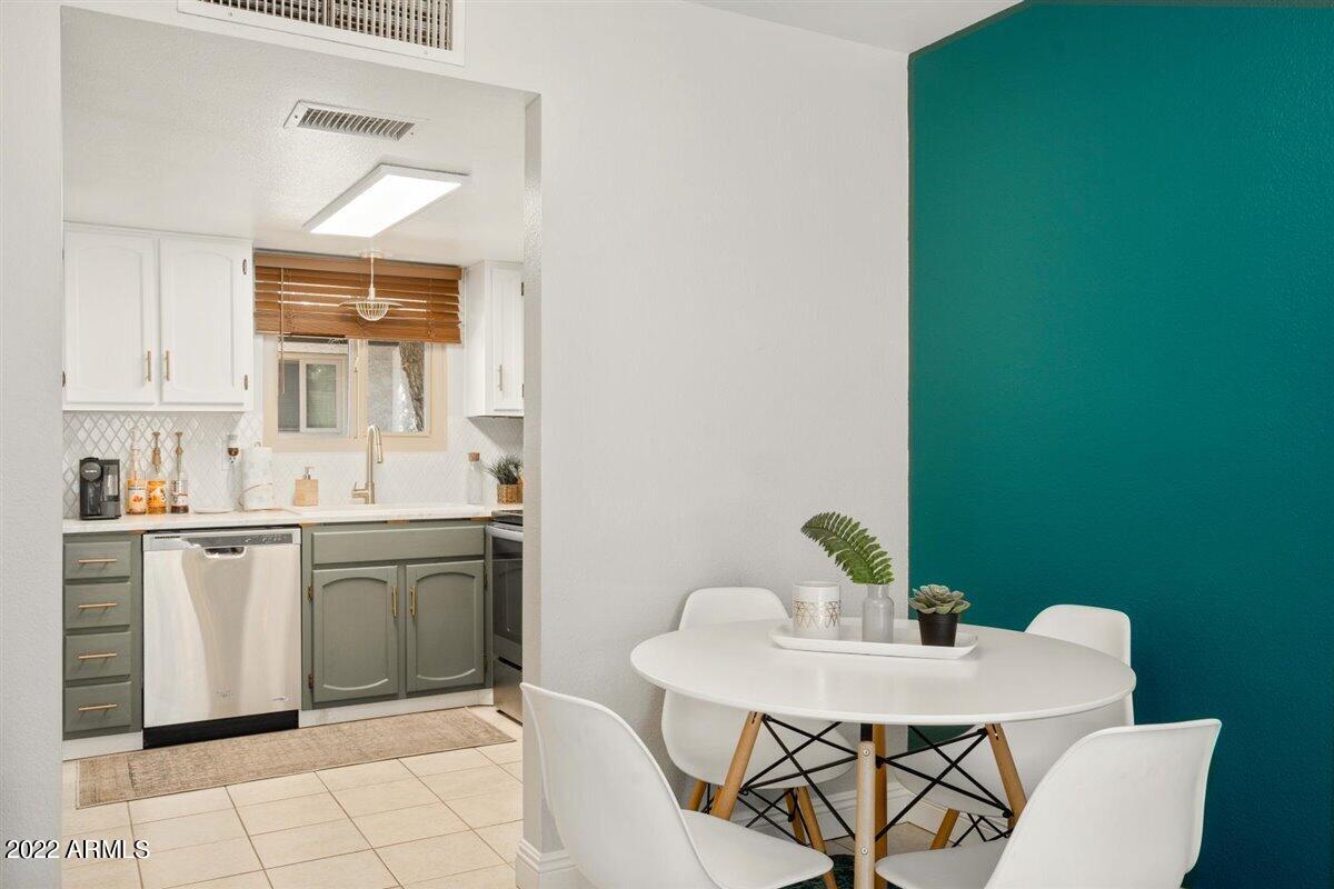 2400 N 71st Street Unit: A