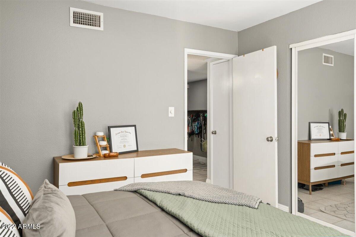 2400 N 71st Street Unit: A