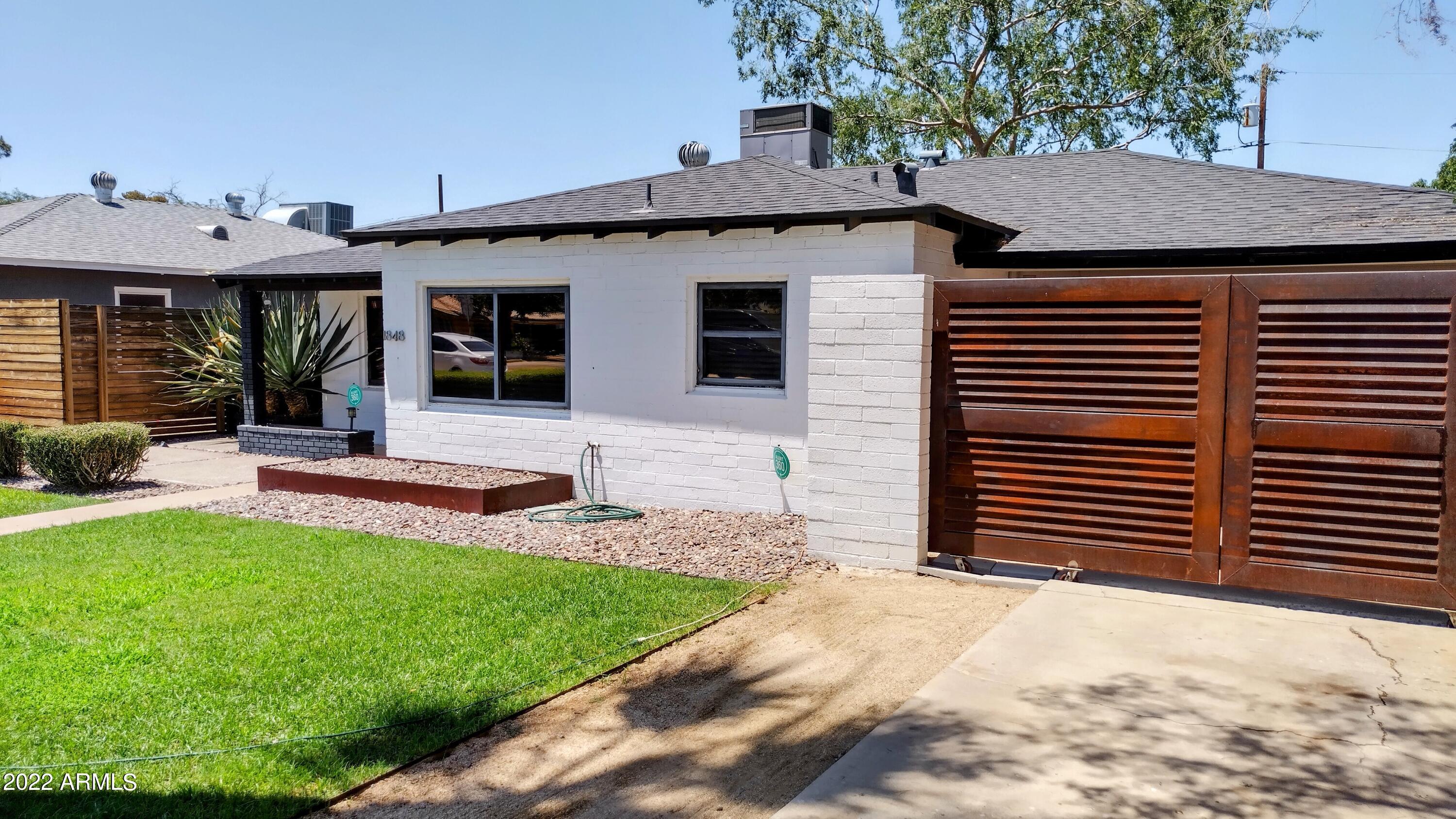 1848 E GLENROSA Avenue