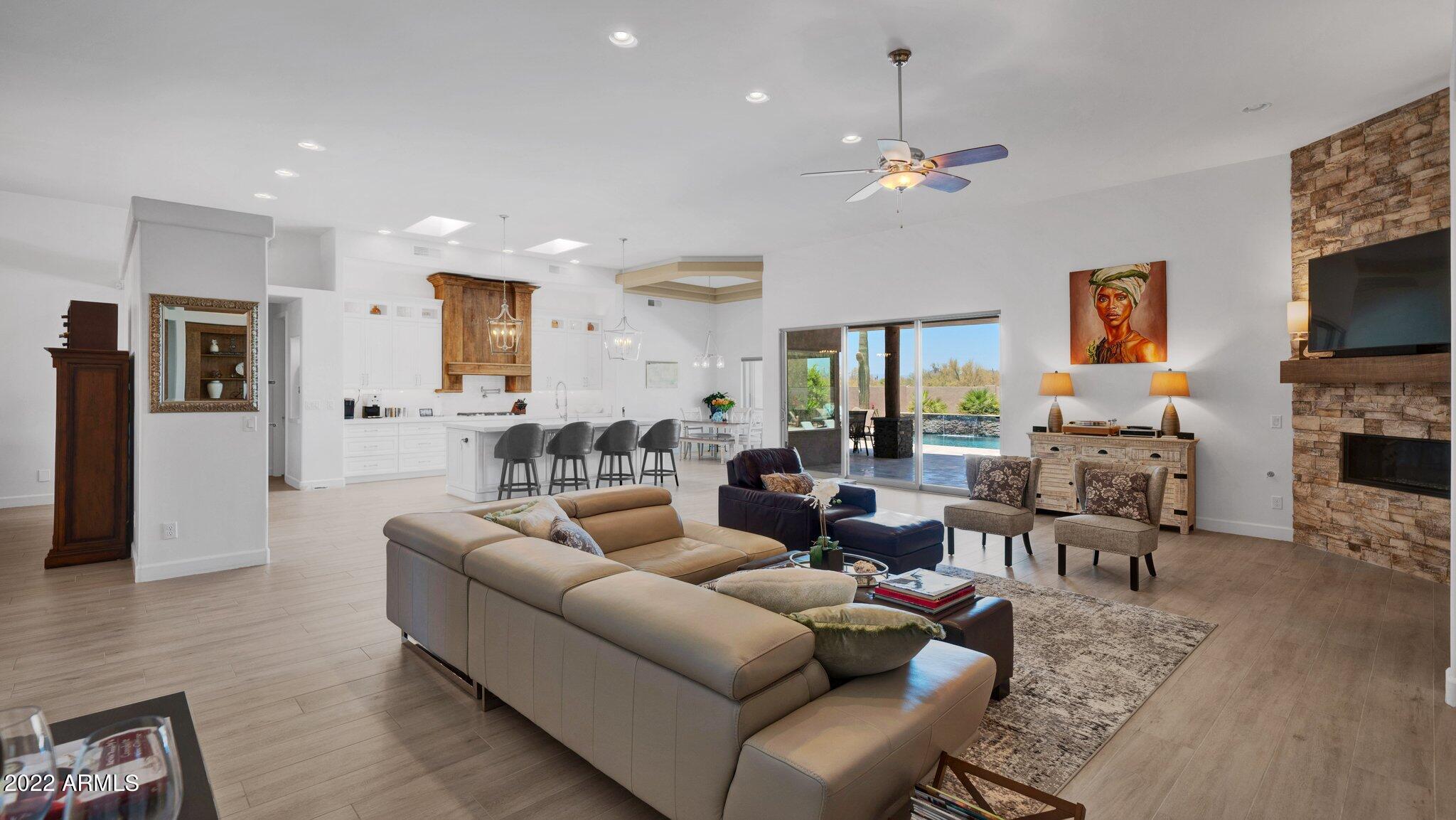 31217 N RANCH Road