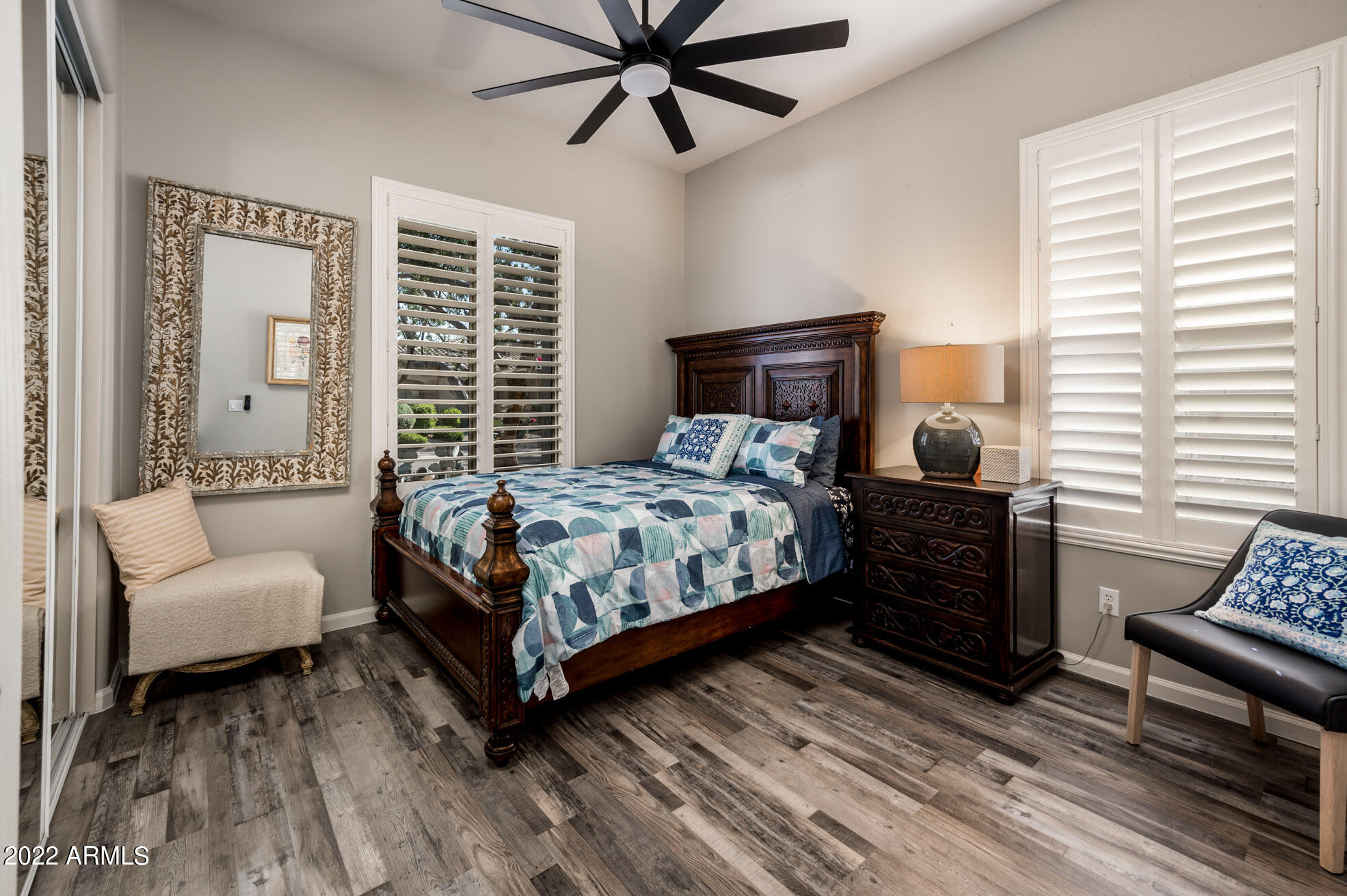 7673 E CALLE DE LAS BRISAS --