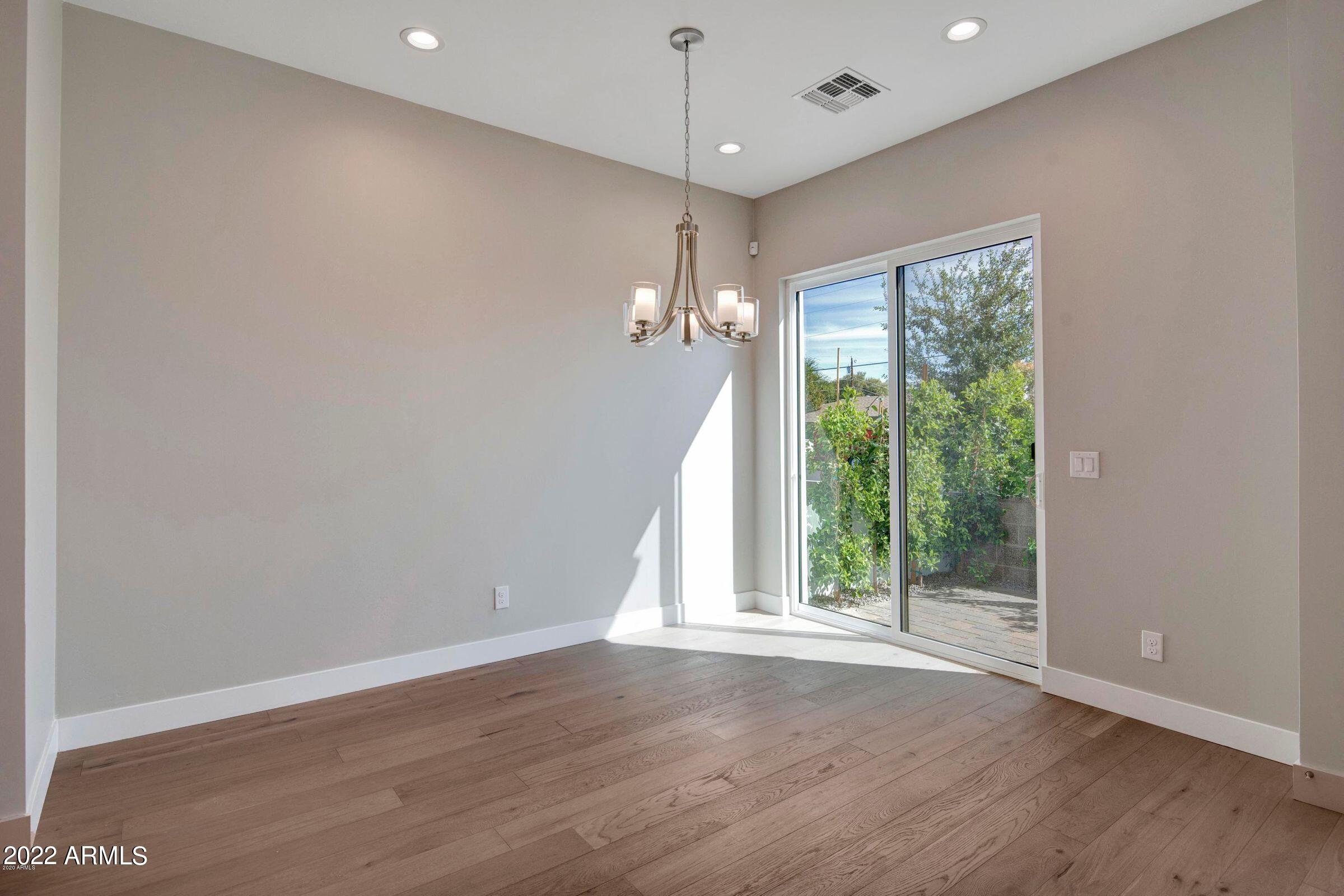 3200 N 39th Street Unit: 21