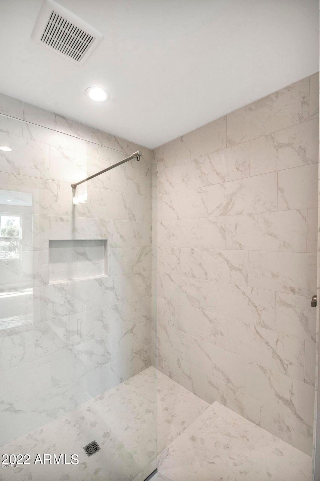 3200 N 39th Street Unit: 21