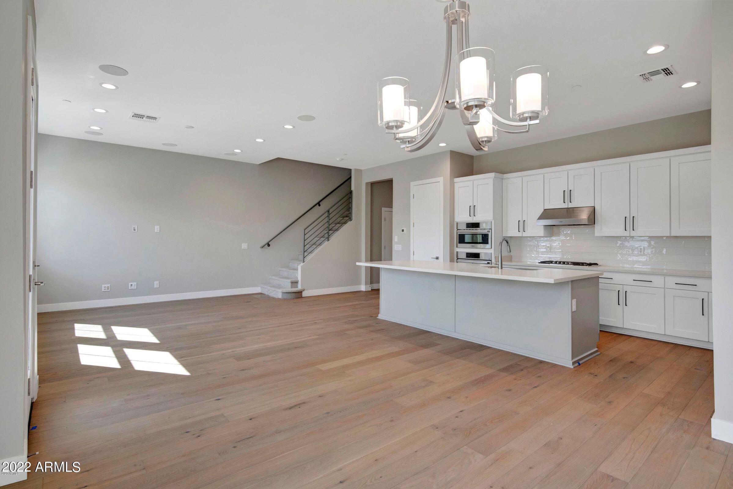 3200 N 39th Street Unit: 21