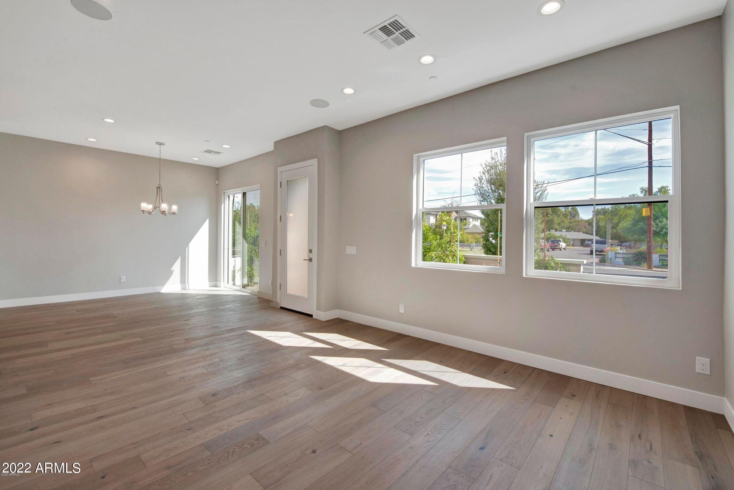 3200 N 39th Street Unit: 21