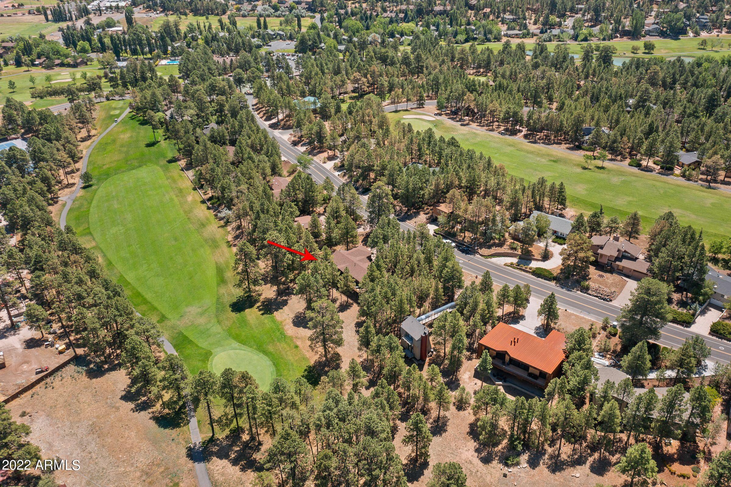 6100 N COUNTRY CLUB Drive