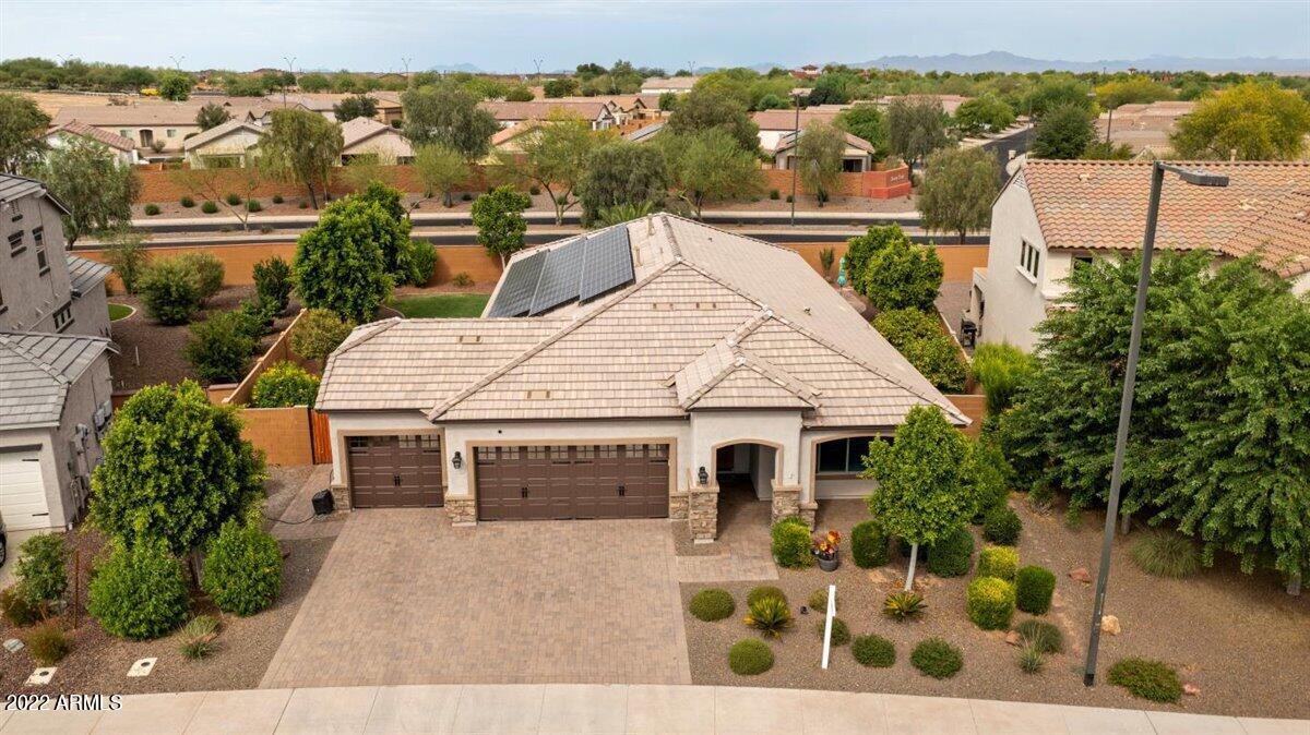 26139 W WAHALLA Lane