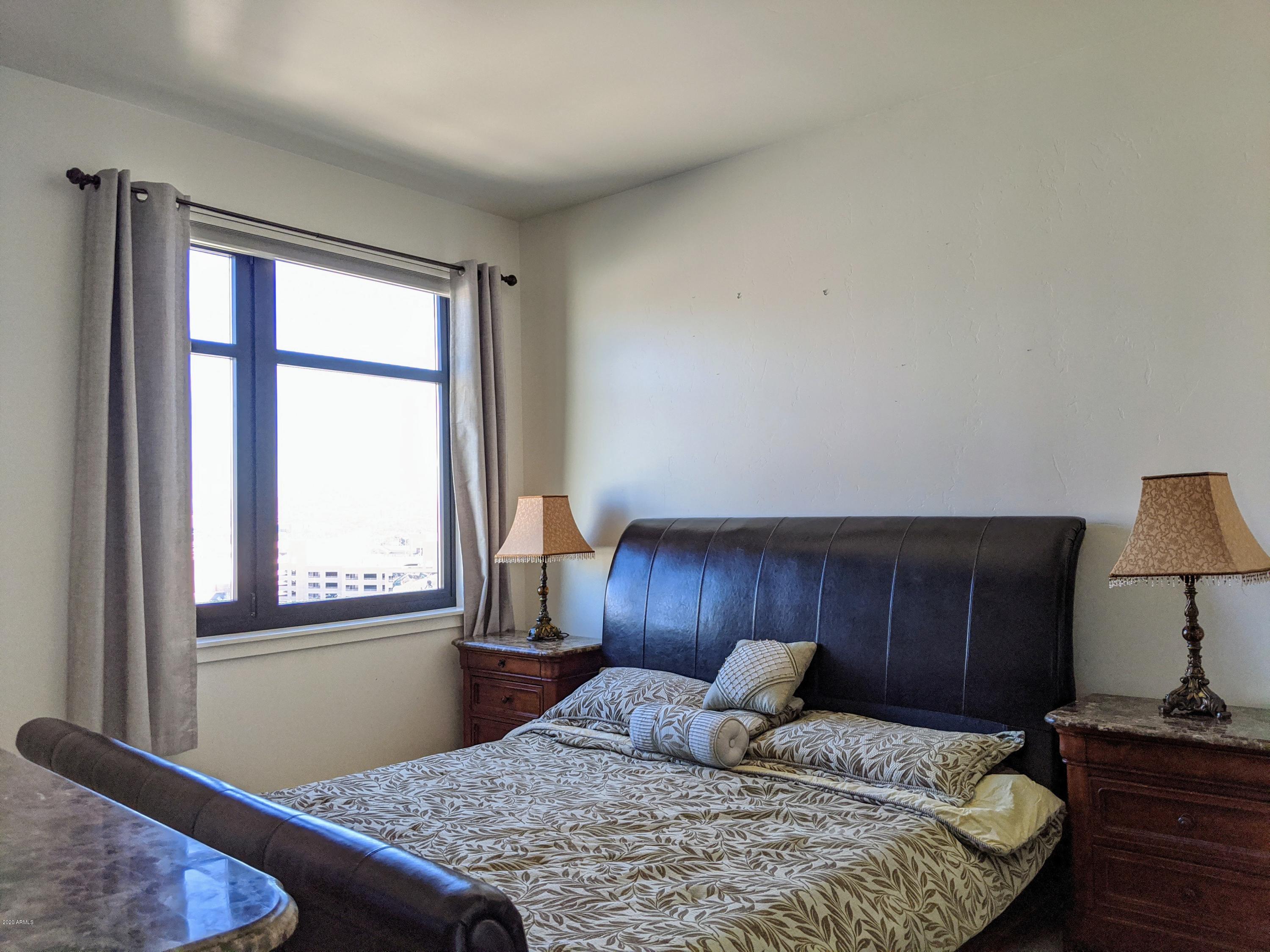 310 S 4TH Street Unit: 1305