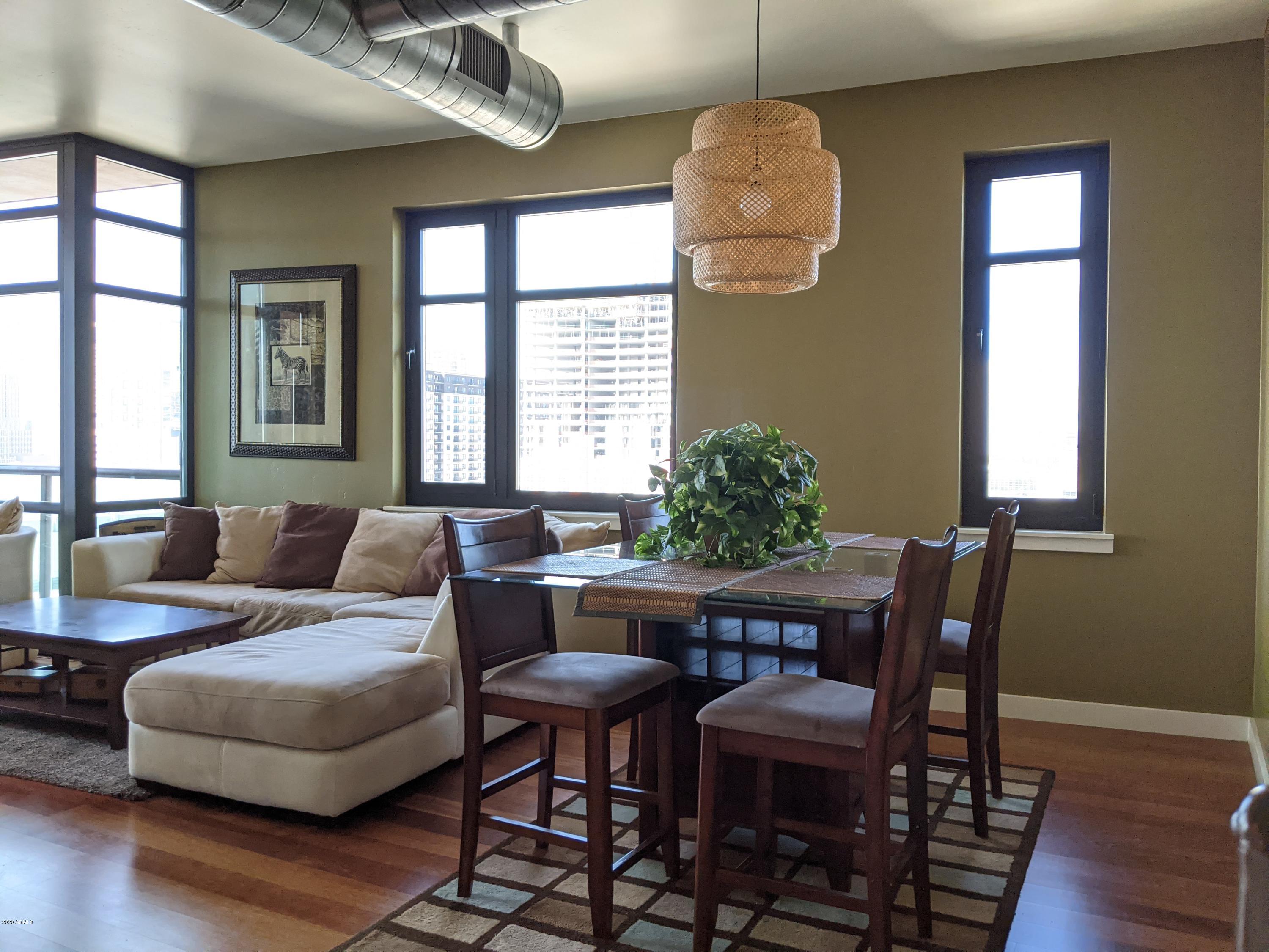 310 S 4TH Street Unit: 1305