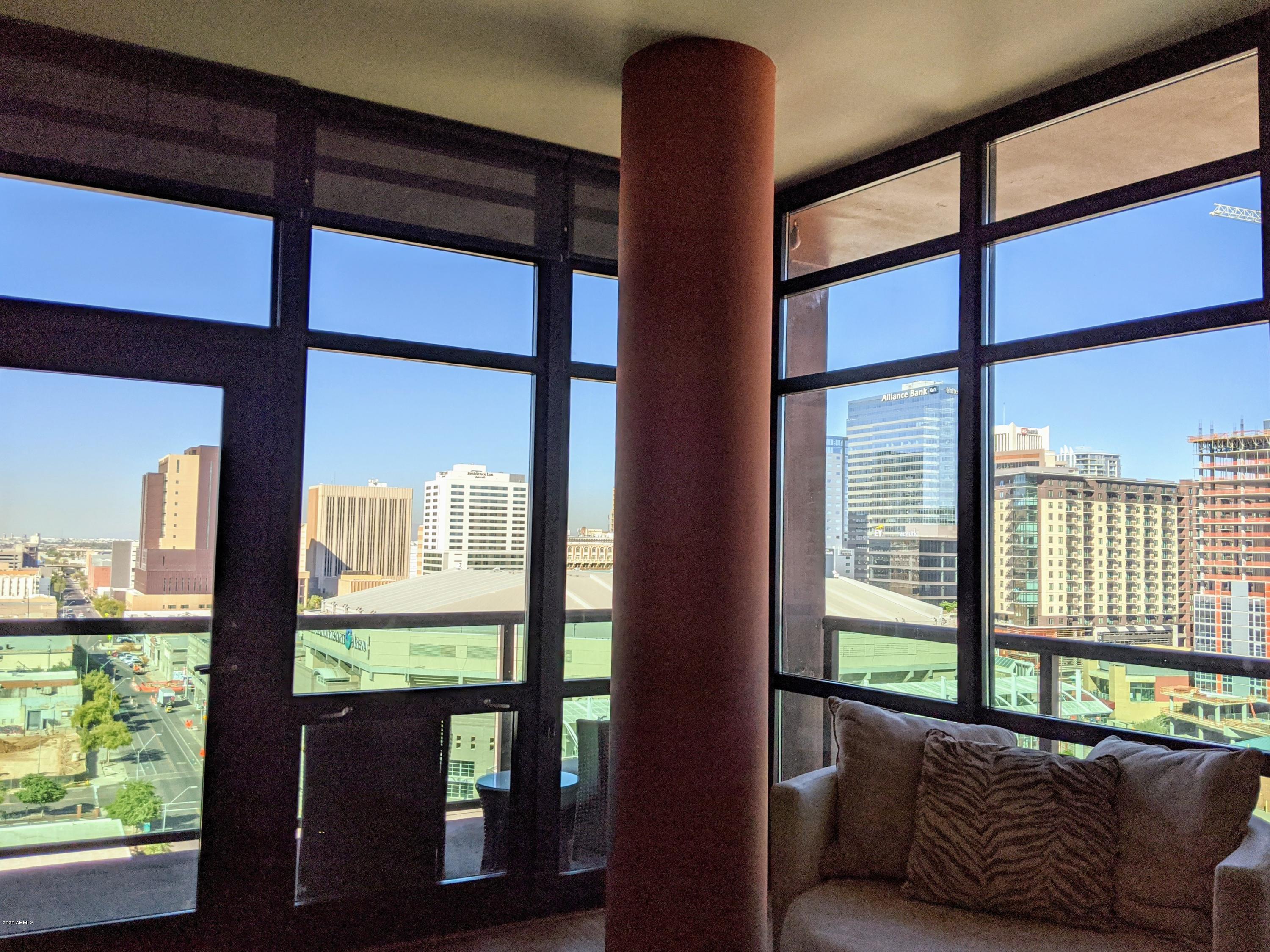 310 S 4TH Street Unit: 1305