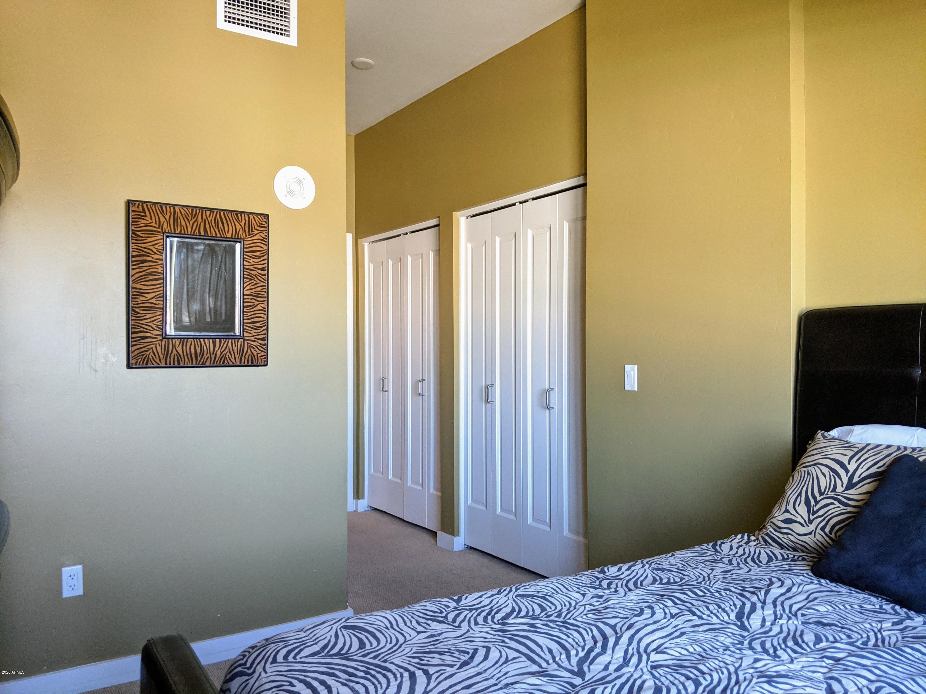 310 S 4TH Street Unit: 1305