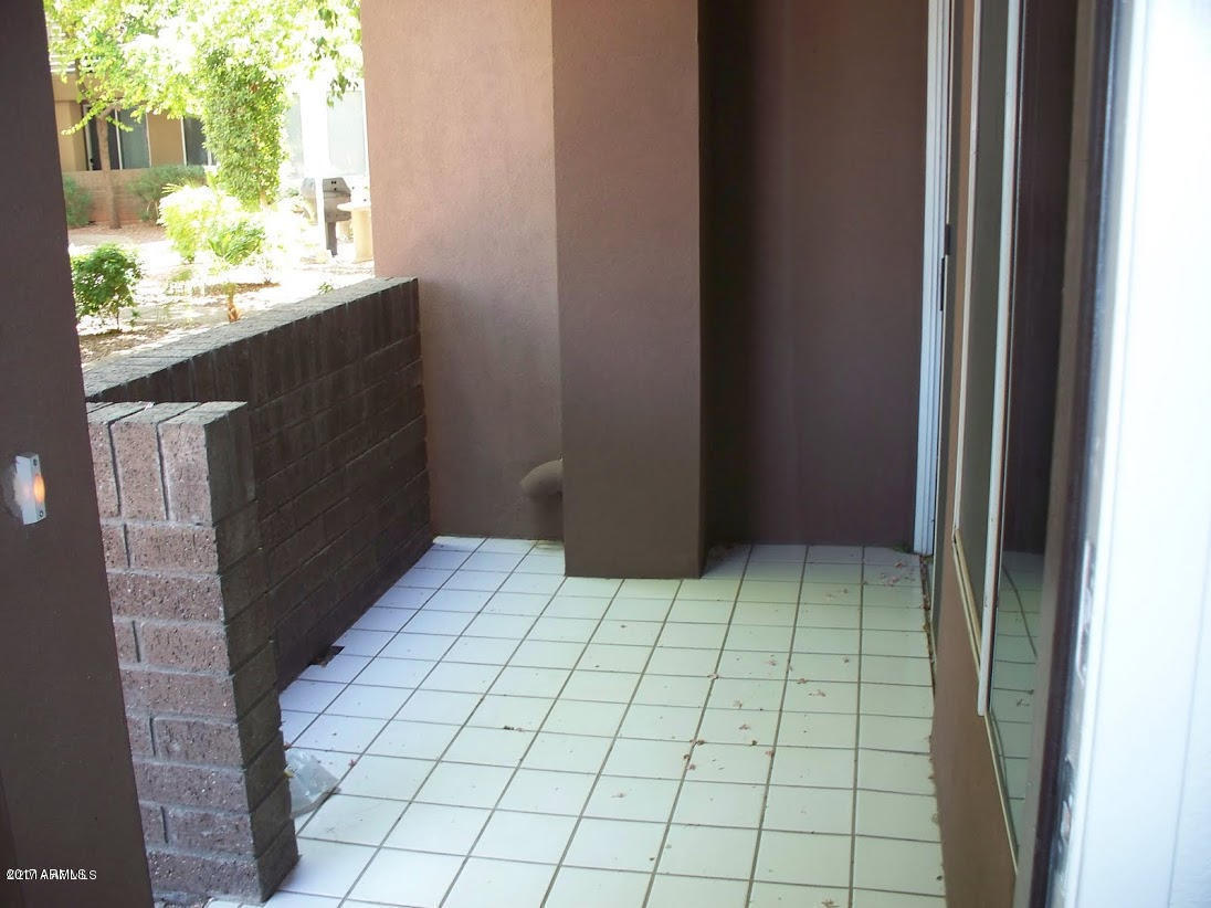 3633 N 3RD Avenue Unit: 1094