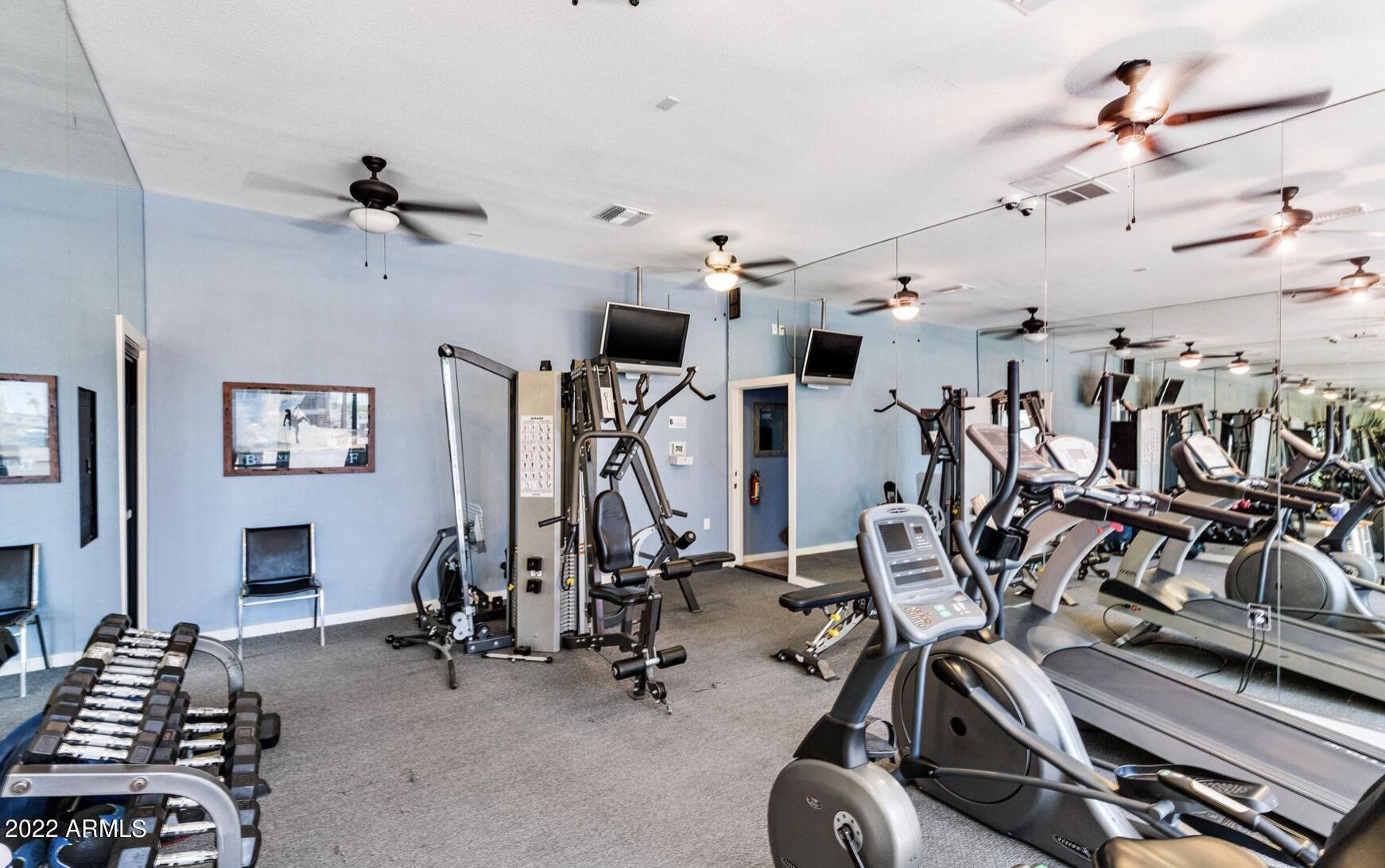3633 N 3RD Avenue Unit: 1094