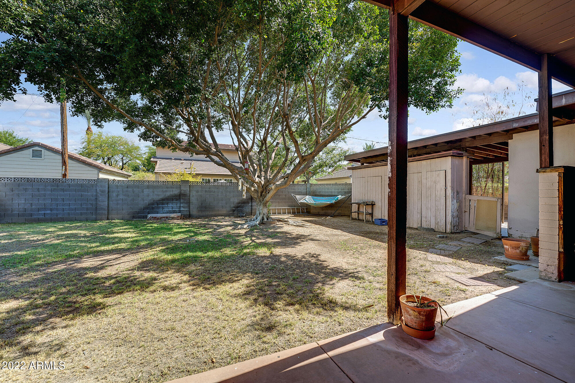 115 W Palmcroft Drive