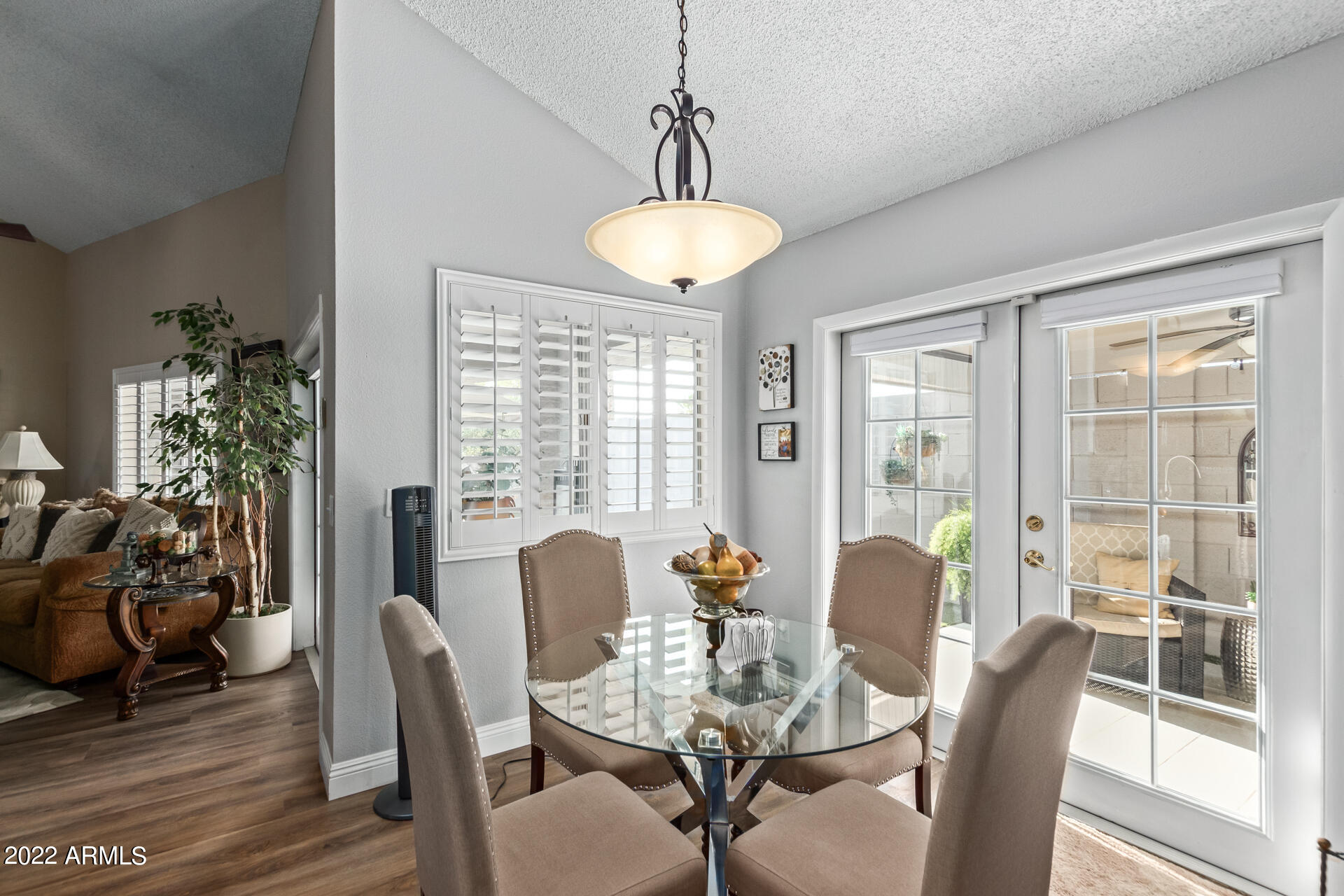 876 W EL MONTE Place Unit: 6
