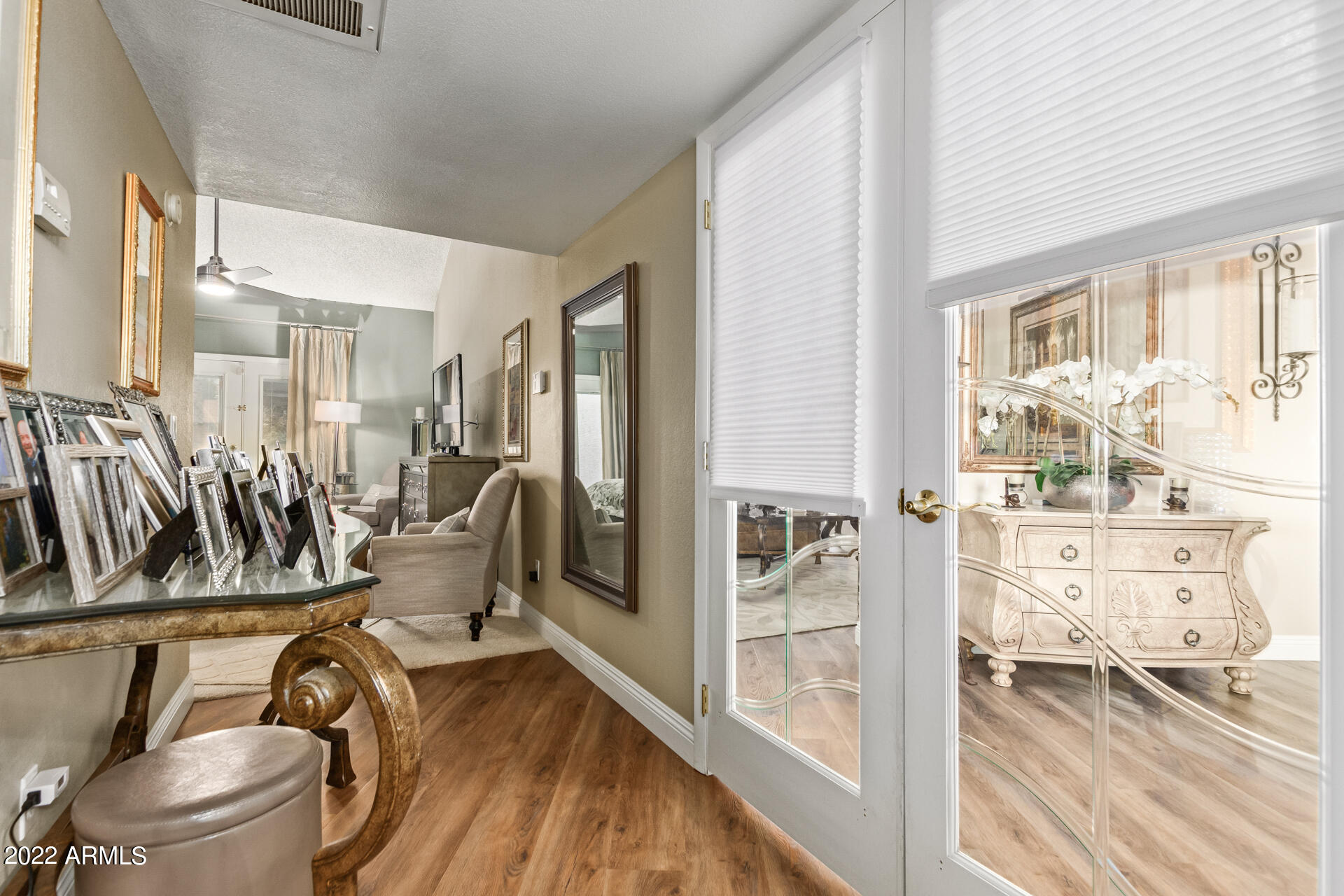 876 W EL MONTE Place Unit: 6