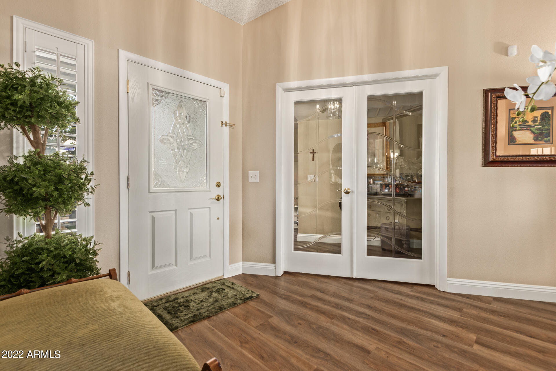 876 W EL MONTE Place Unit: 6