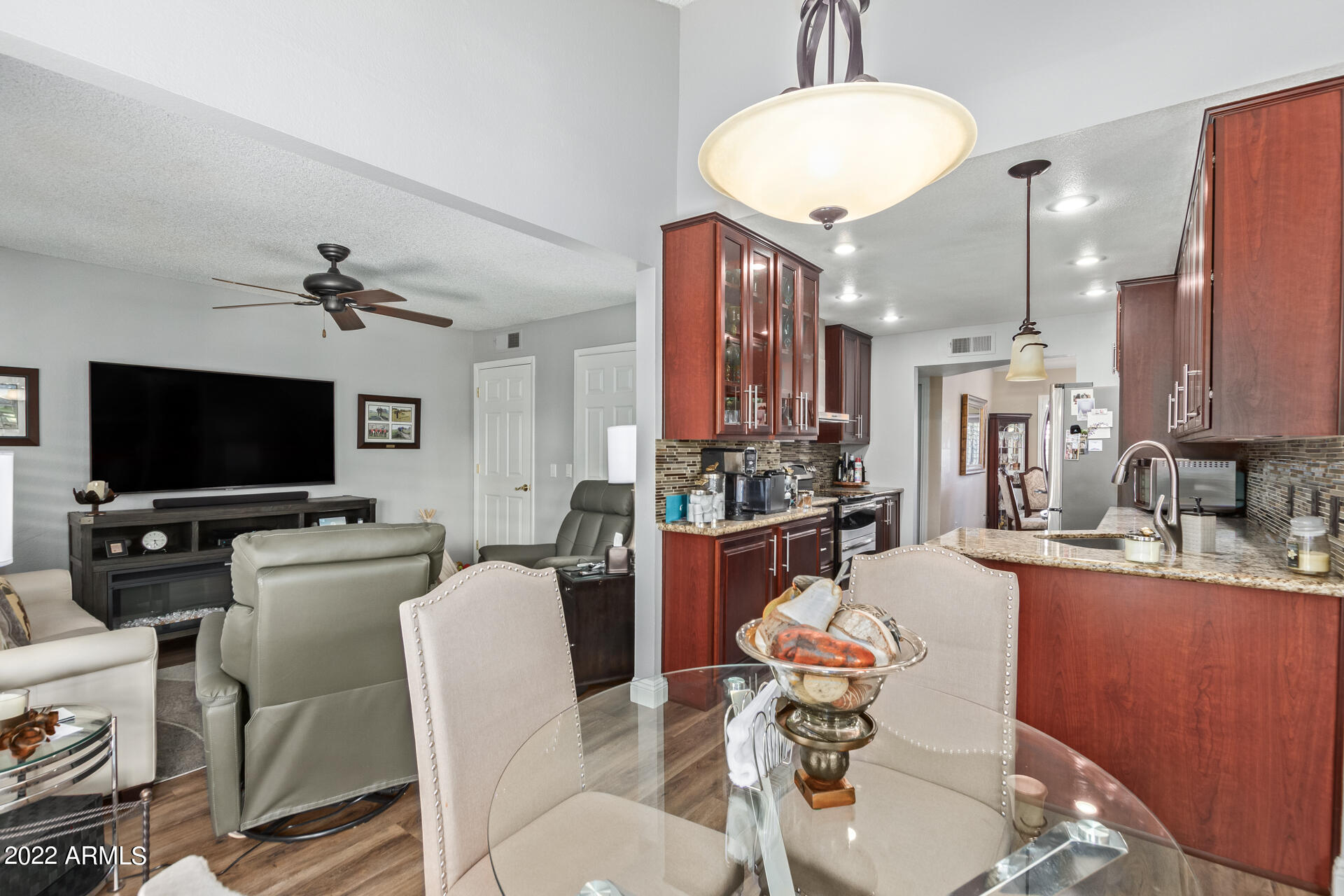 876 W EL MONTE Place Unit: 6