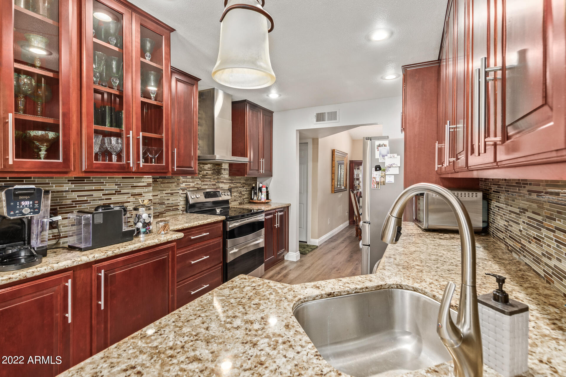 876 W EL MONTE Place Unit: 6