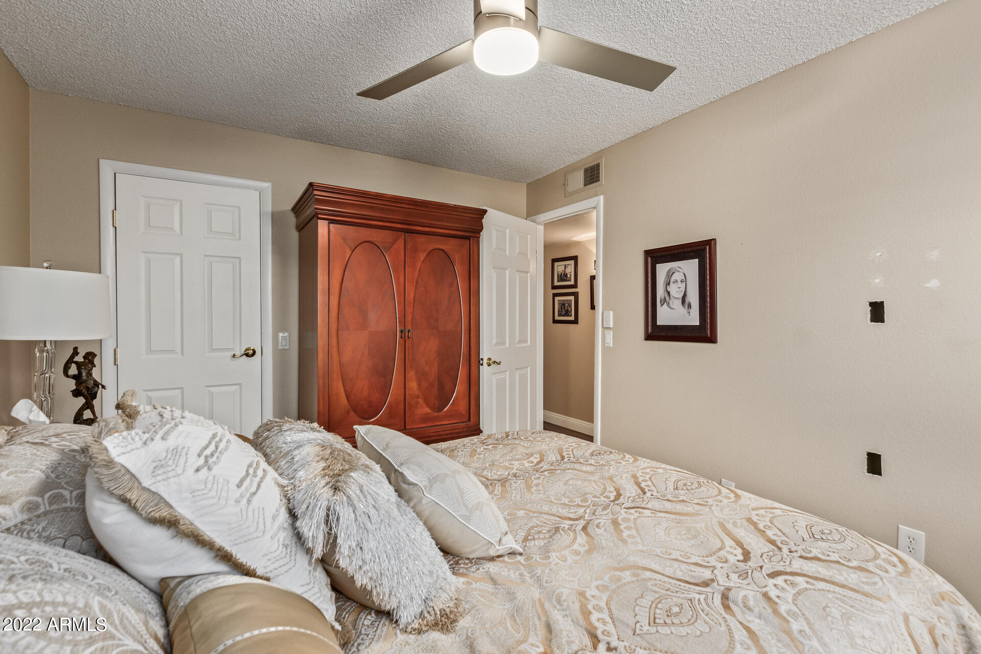 876 W EL MONTE Place Unit: 6