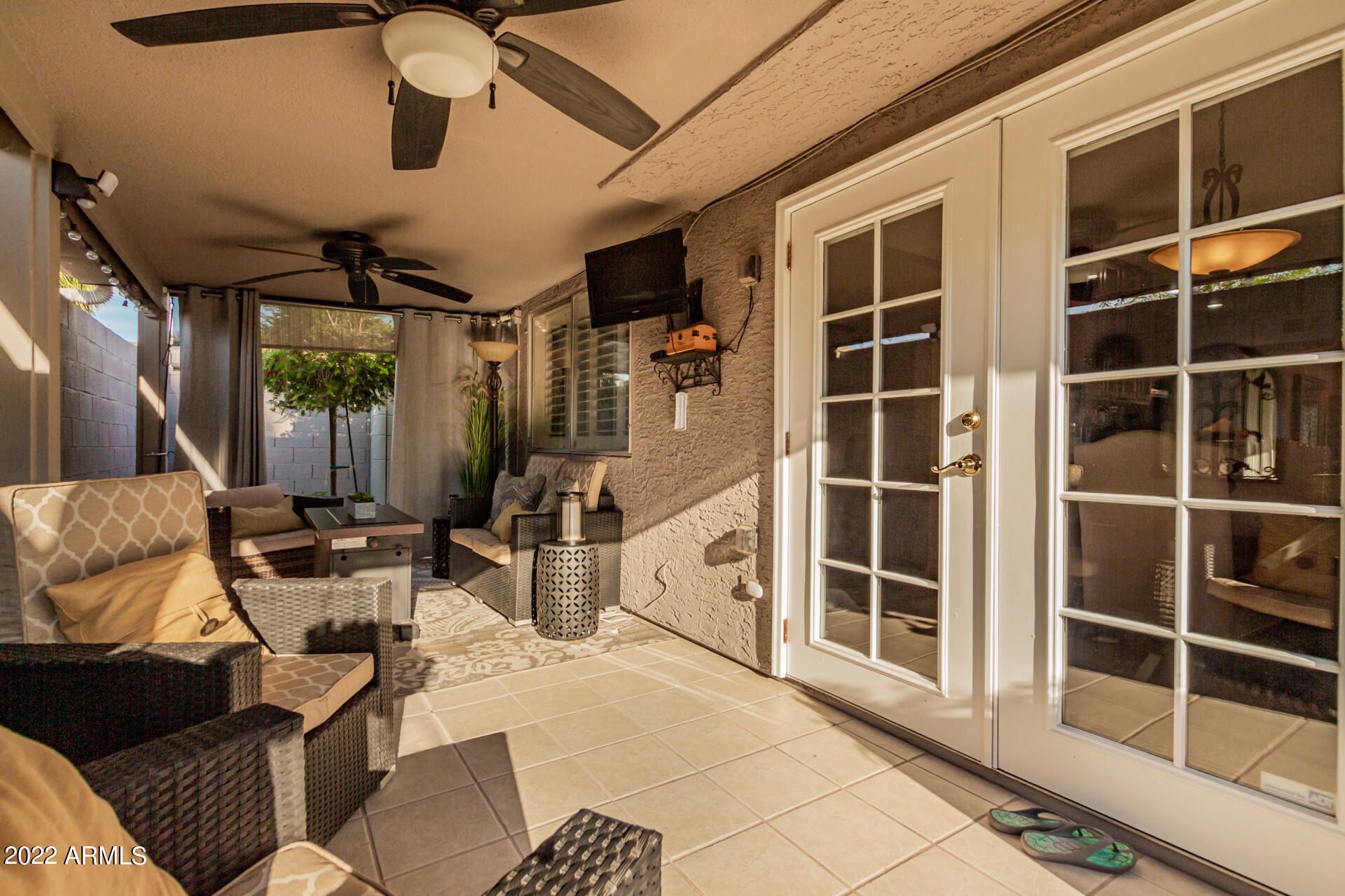 876 W EL MONTE Place Unit: 6