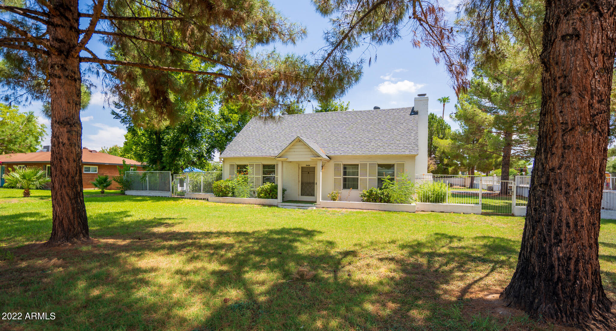 2502 E Osborn Road