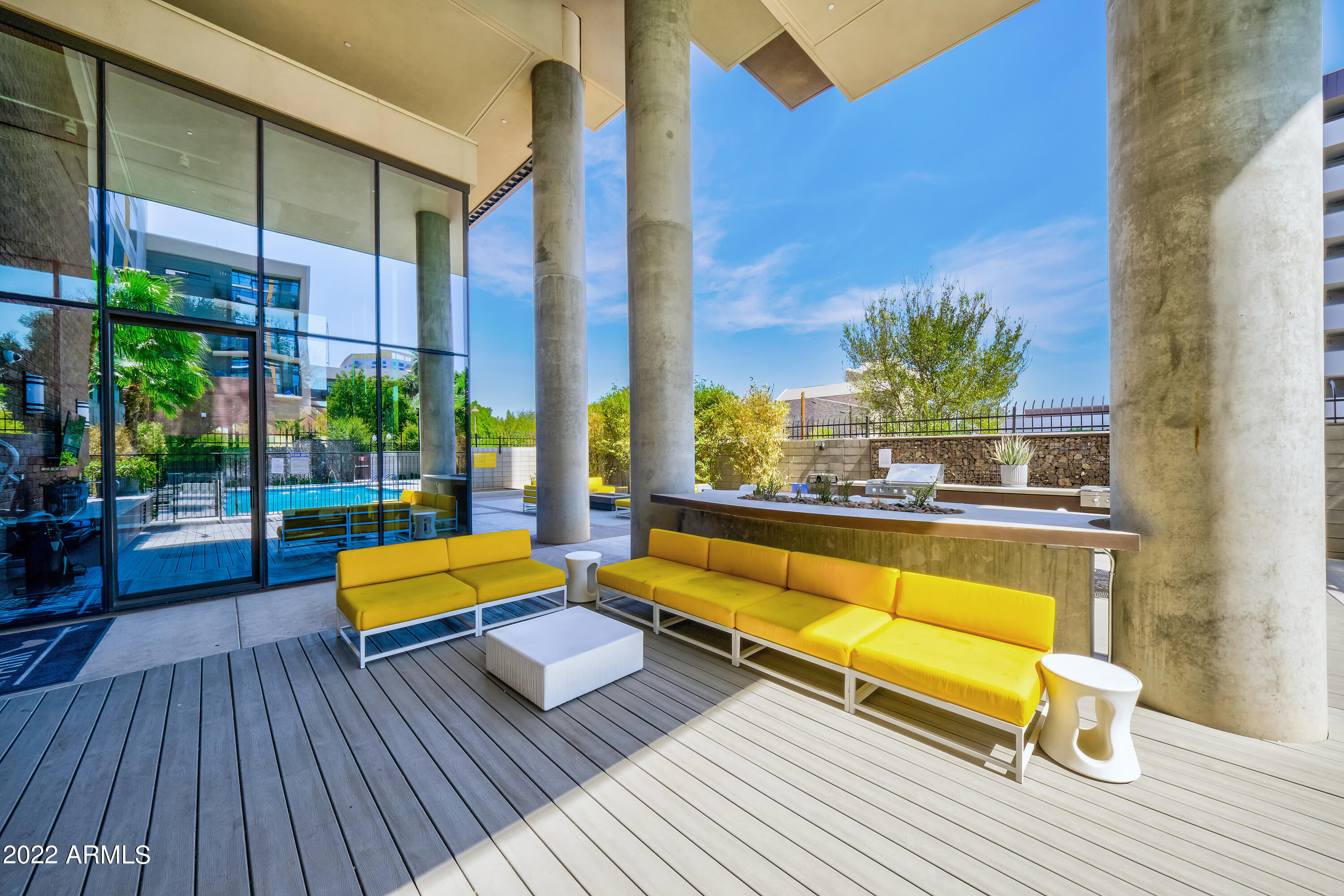 200 W PORTLAND Street Unit: 820