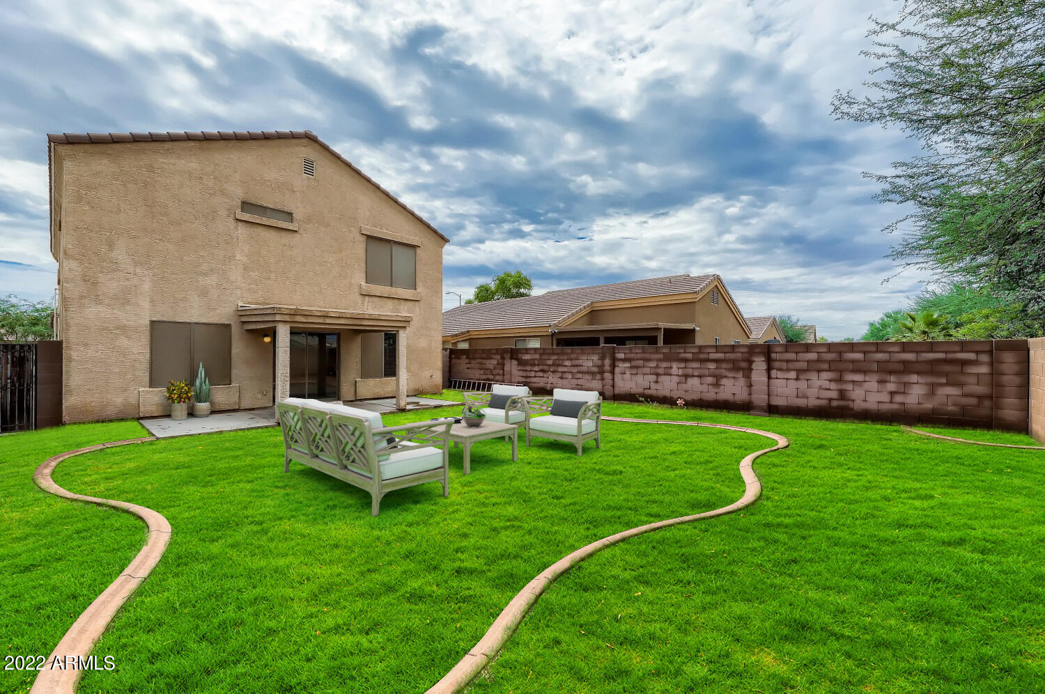 3414 S 160TH Lane