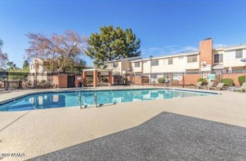 625 S WESTWOOD -- Unit: 124