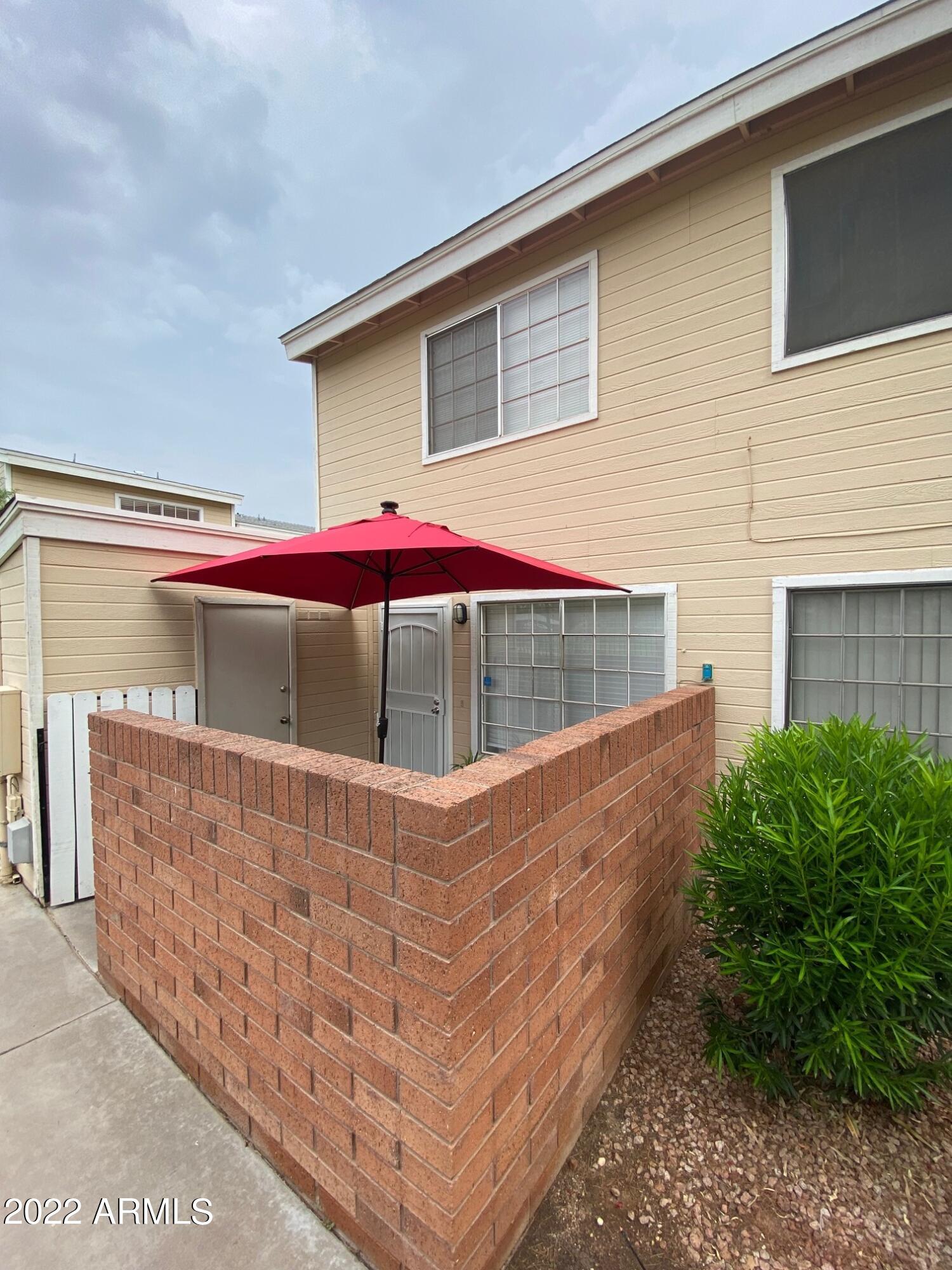 625 S WESTWOOD -- Unit: 124