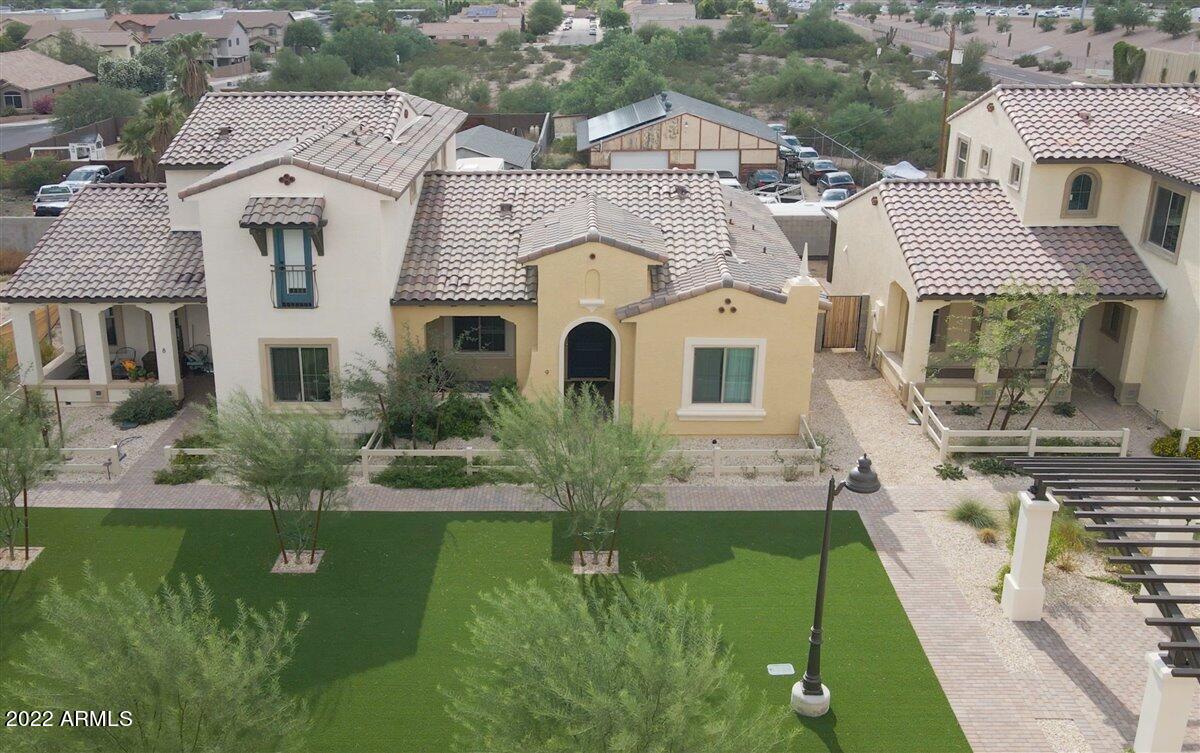 1500 E WAHALLA Lane Unit: W9