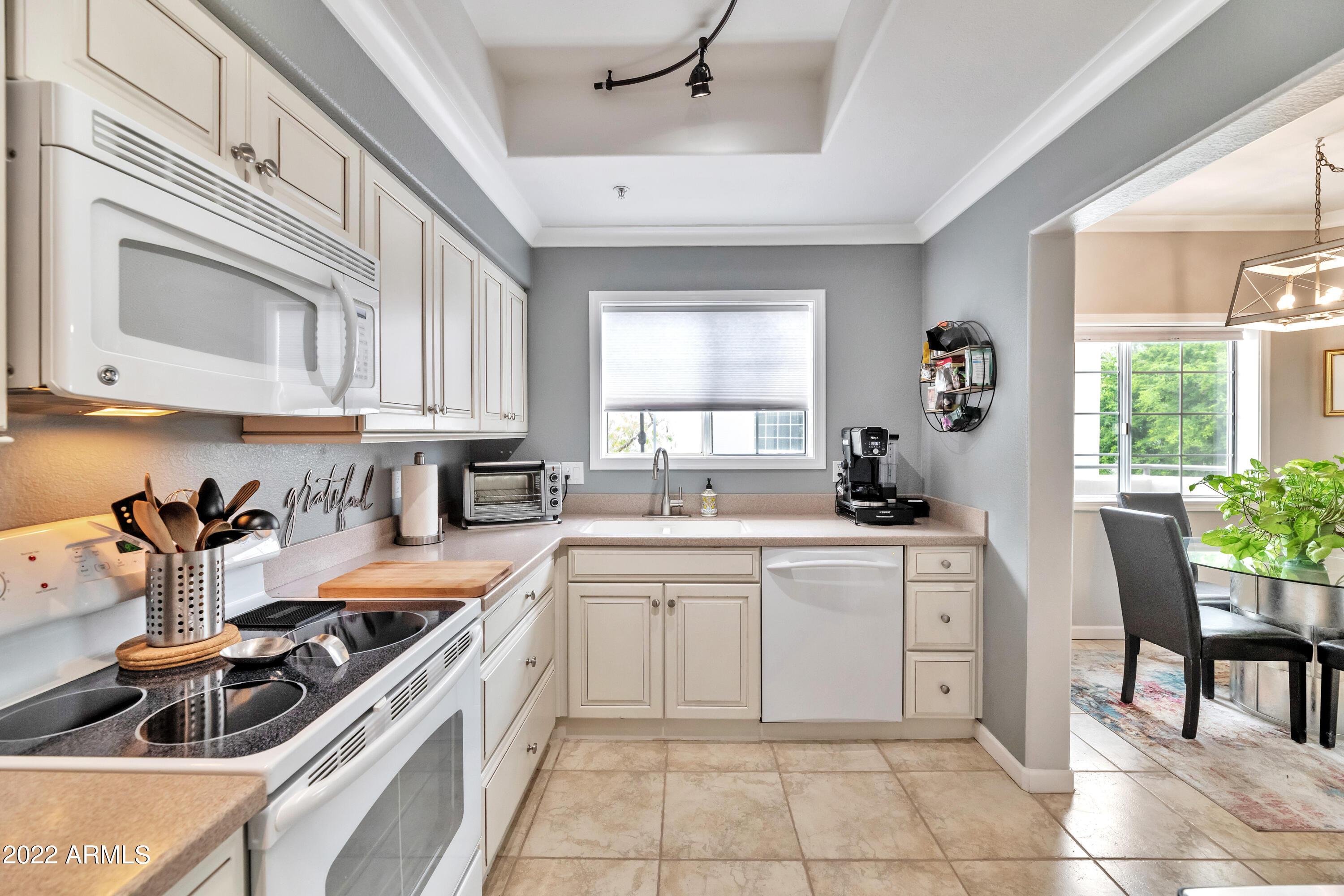 7710 E GAINEY RANCH Road Unit: 206