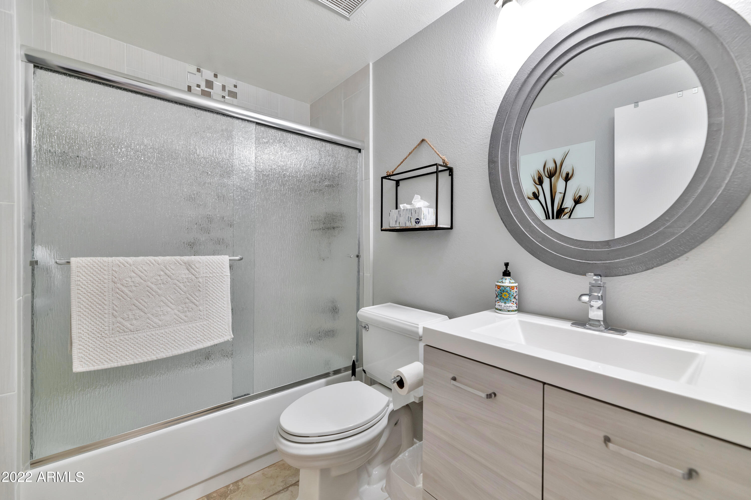 7710 E GAINEY RANCH Road Unit: 206