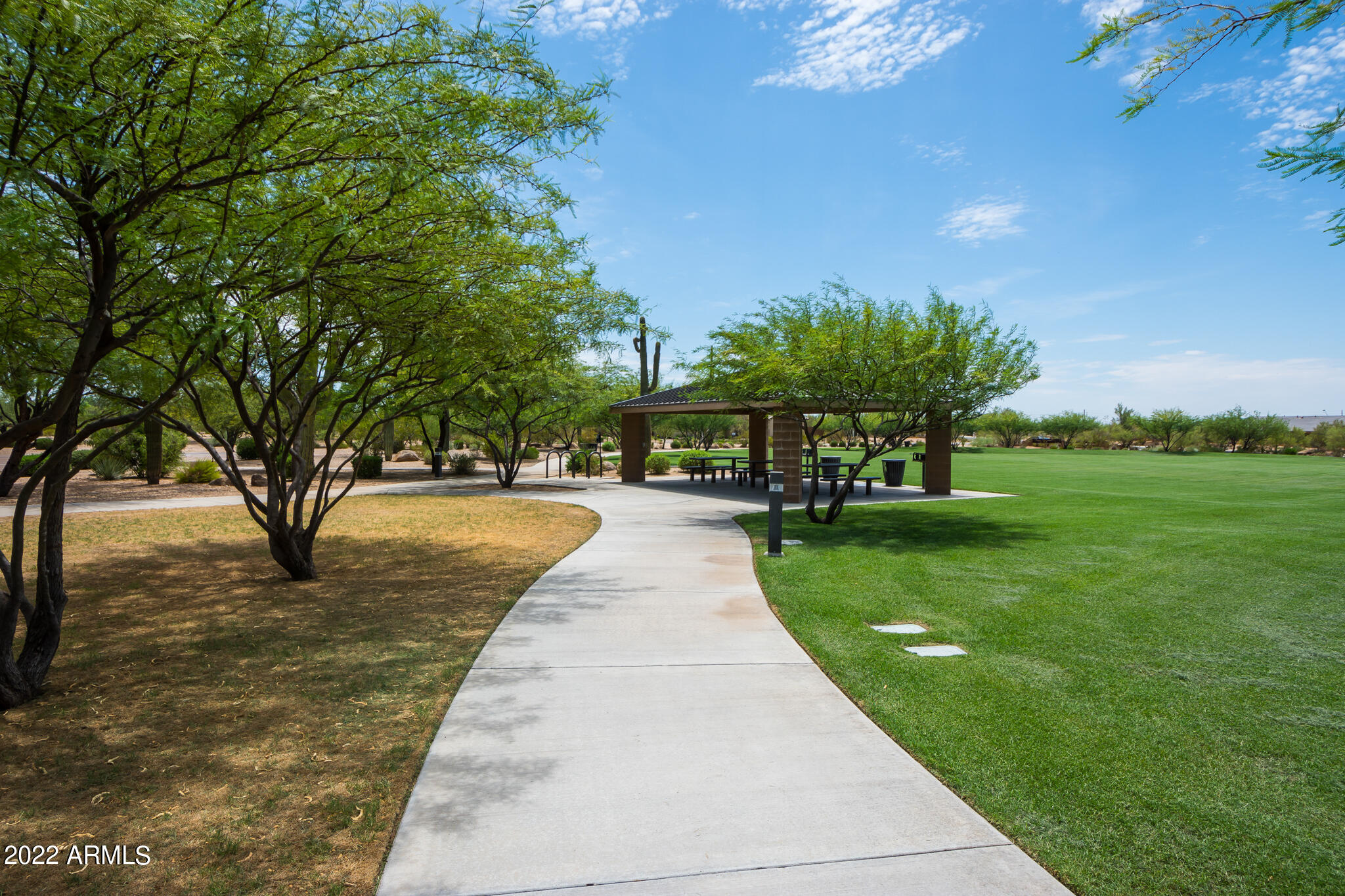 5716 E CALLE MARITA --