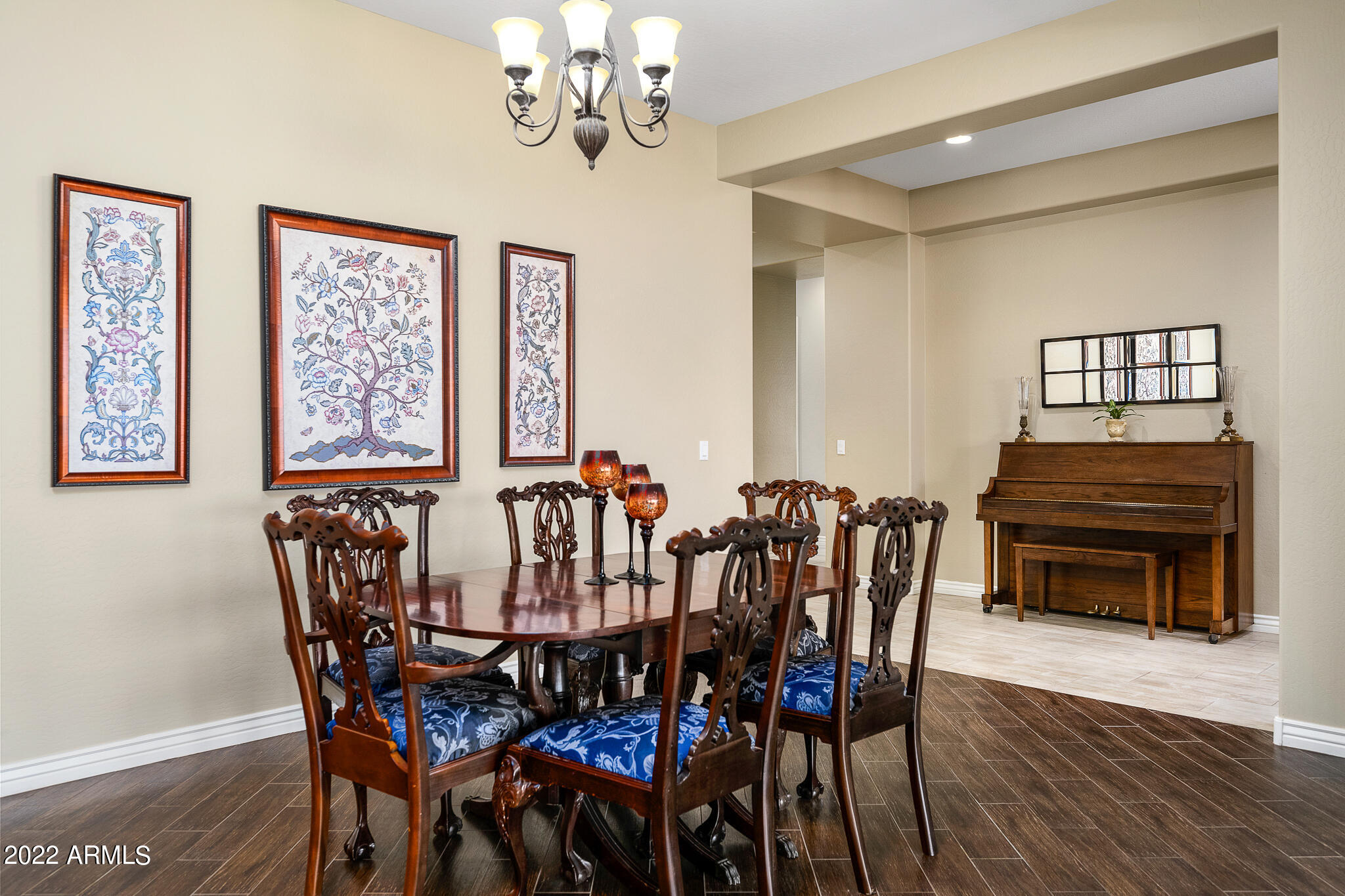 5716 E CALLE MARITA --