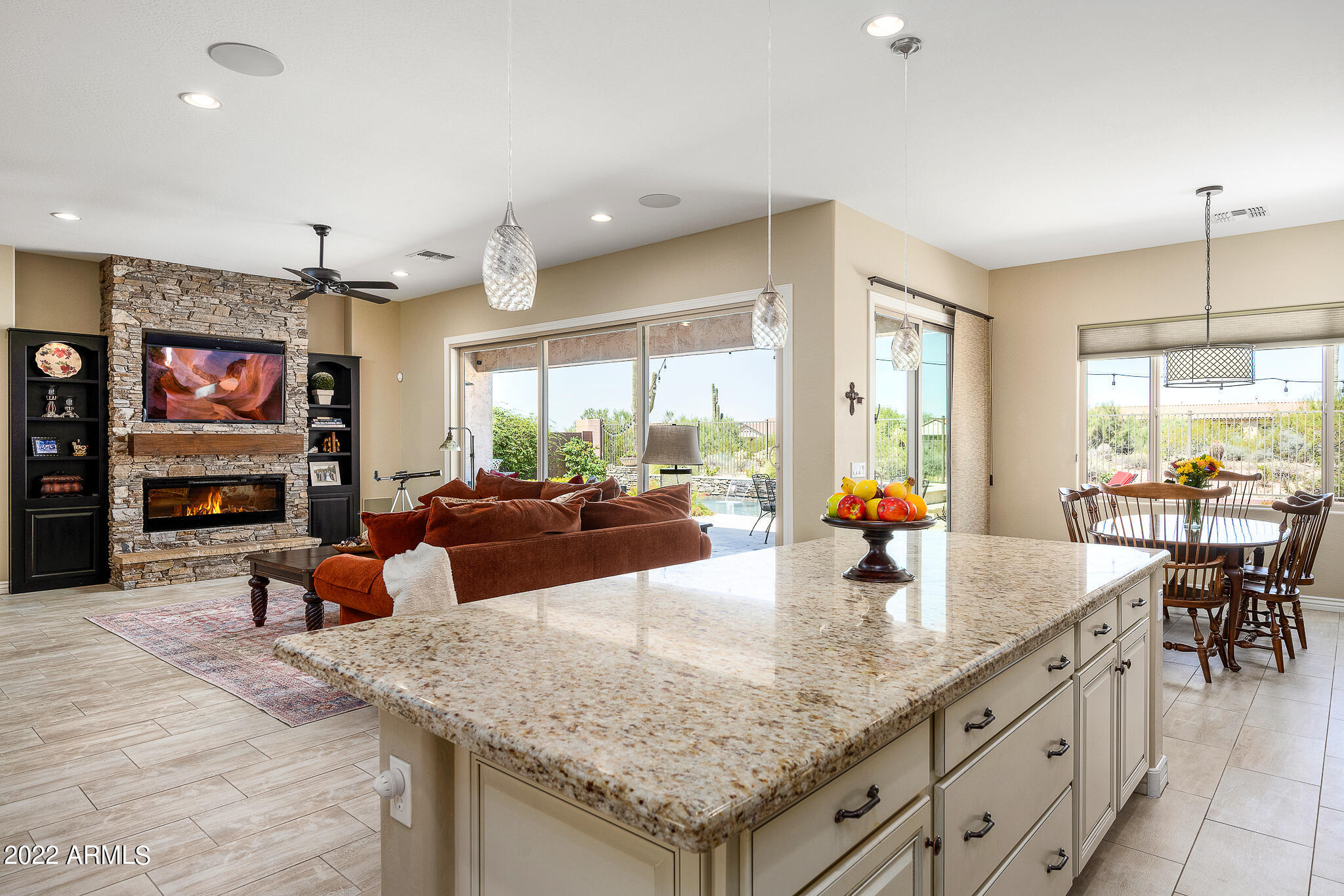 5716 E CALLE MARITA --