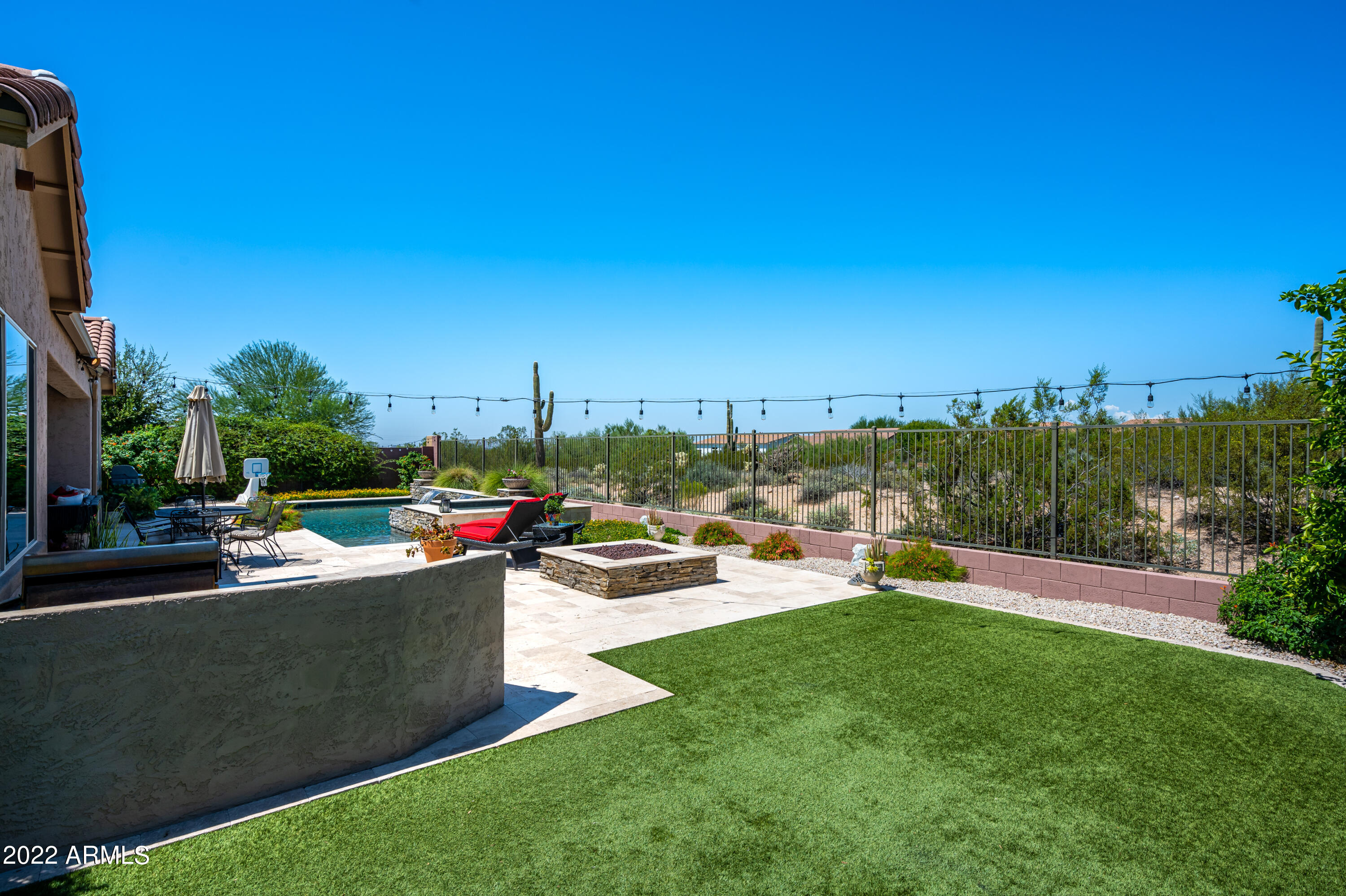 5716 E CALLE MARITA --