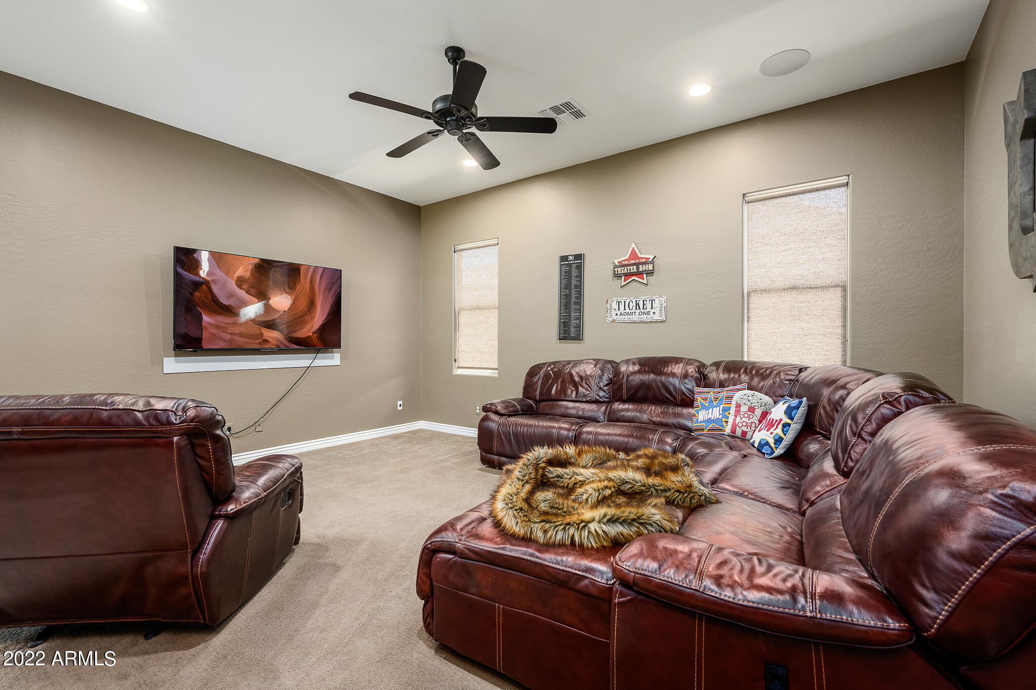 5716 E CALLE MARITA --