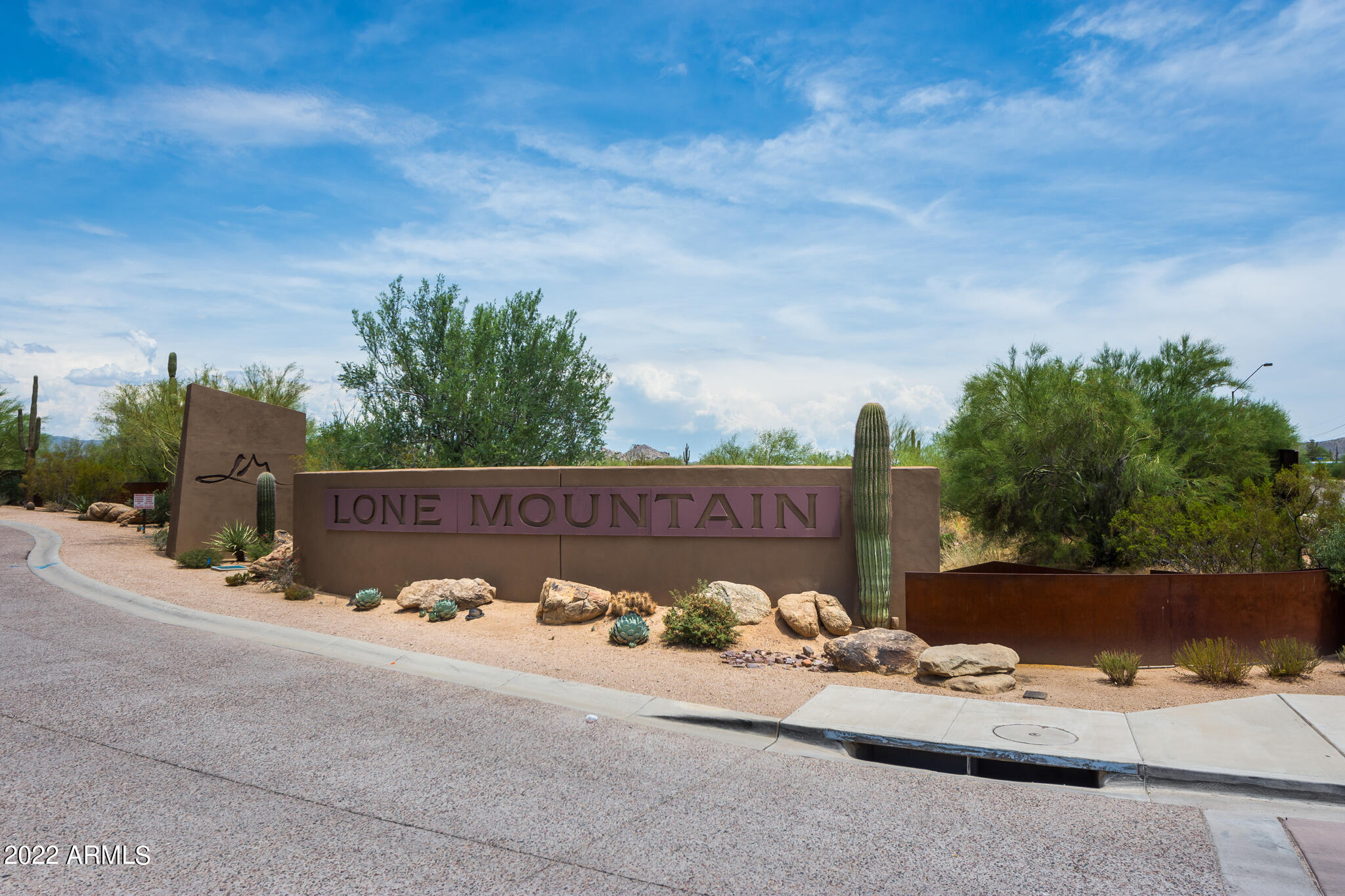 5716 E CALLE MARITA --