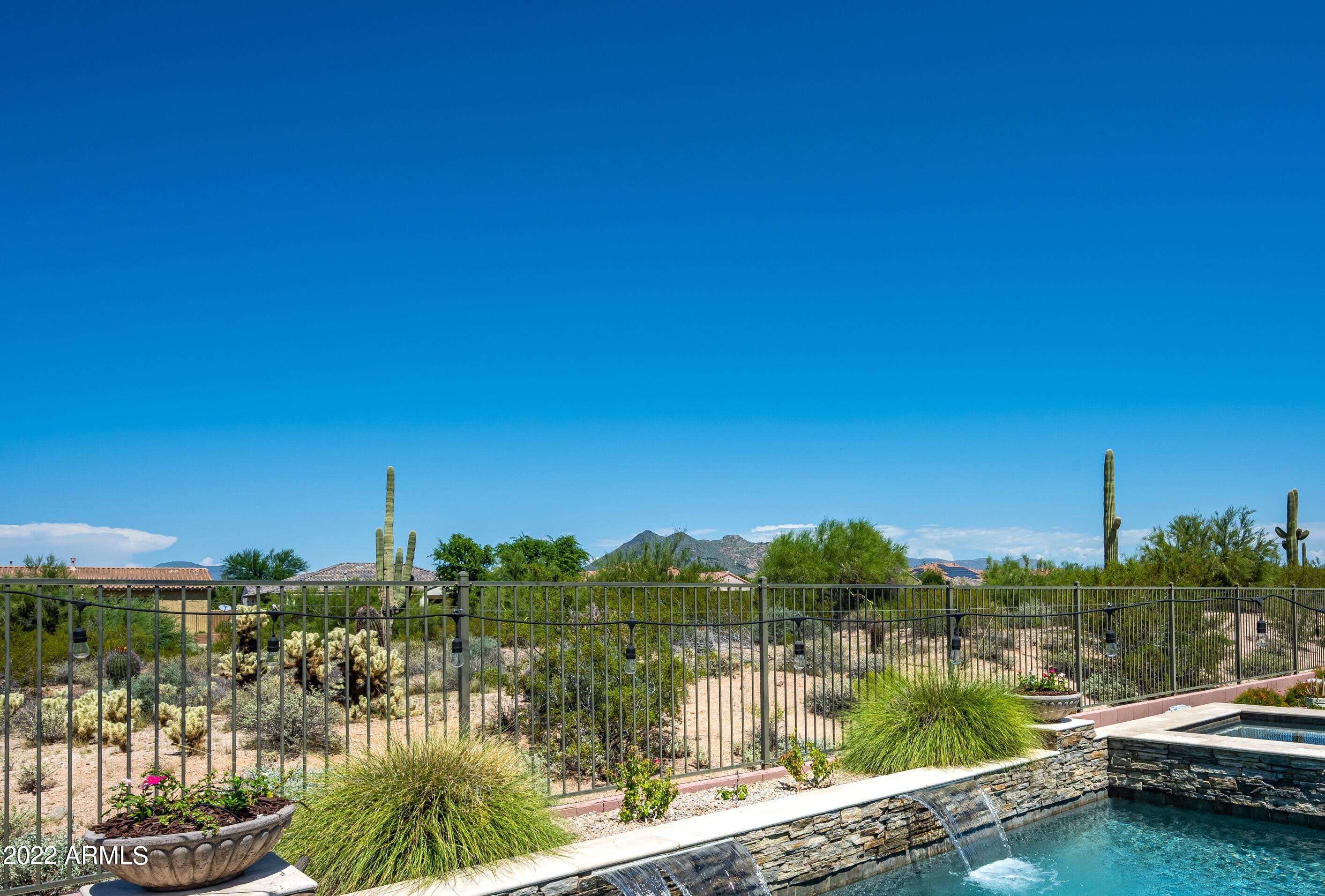 5716 E CALLE MARITA --
