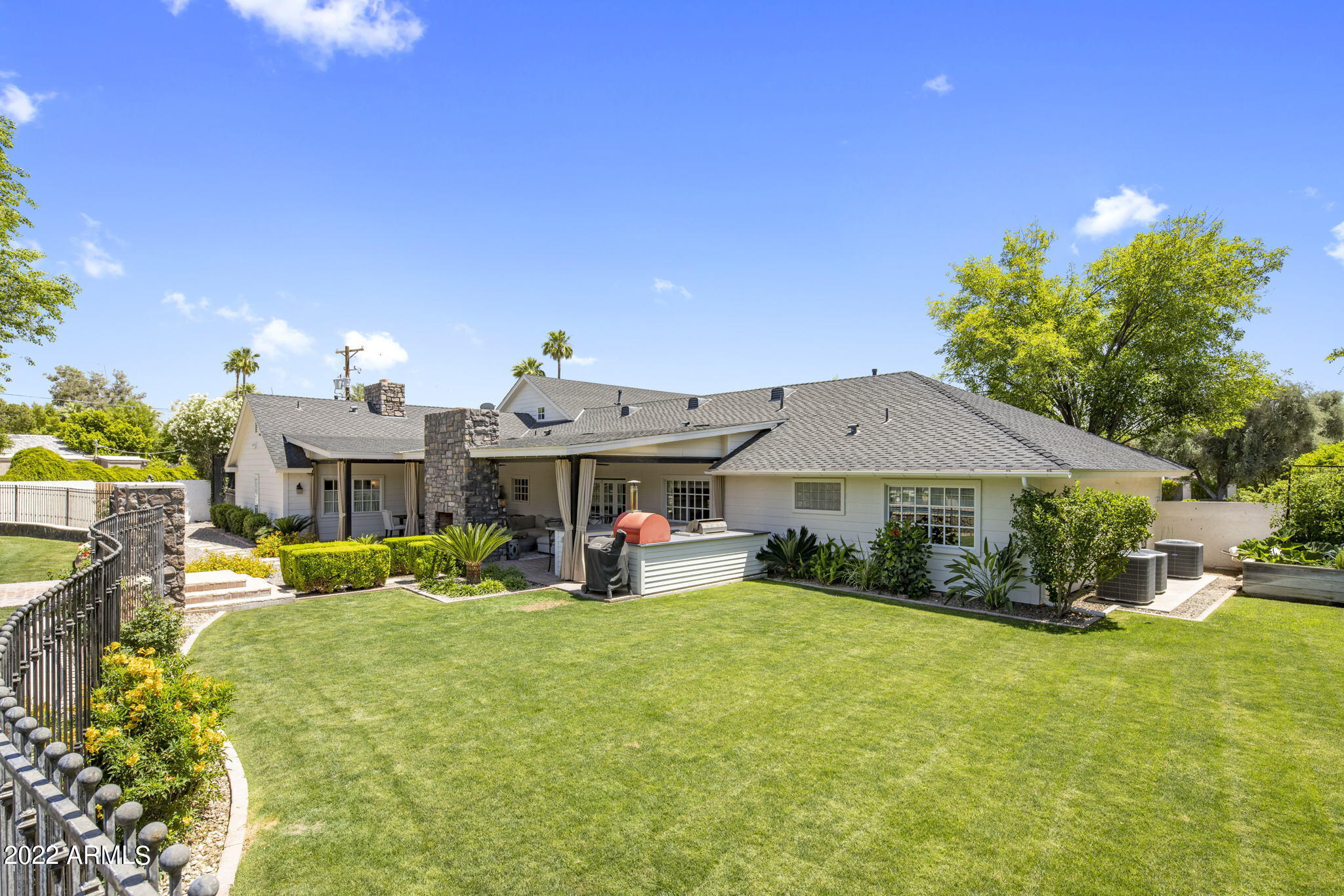 5940 E Paisano Circle