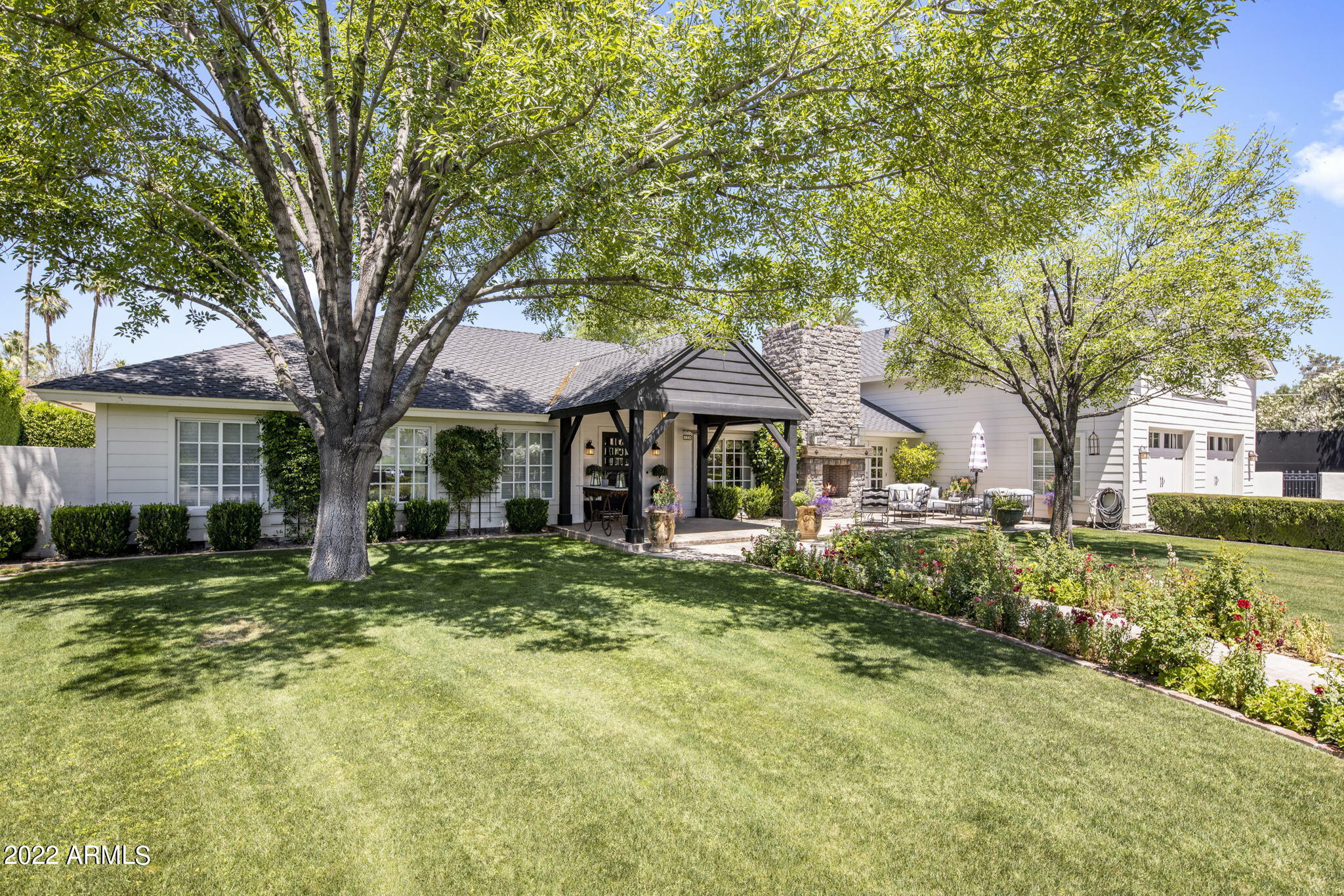 5940 E Paisano Circle