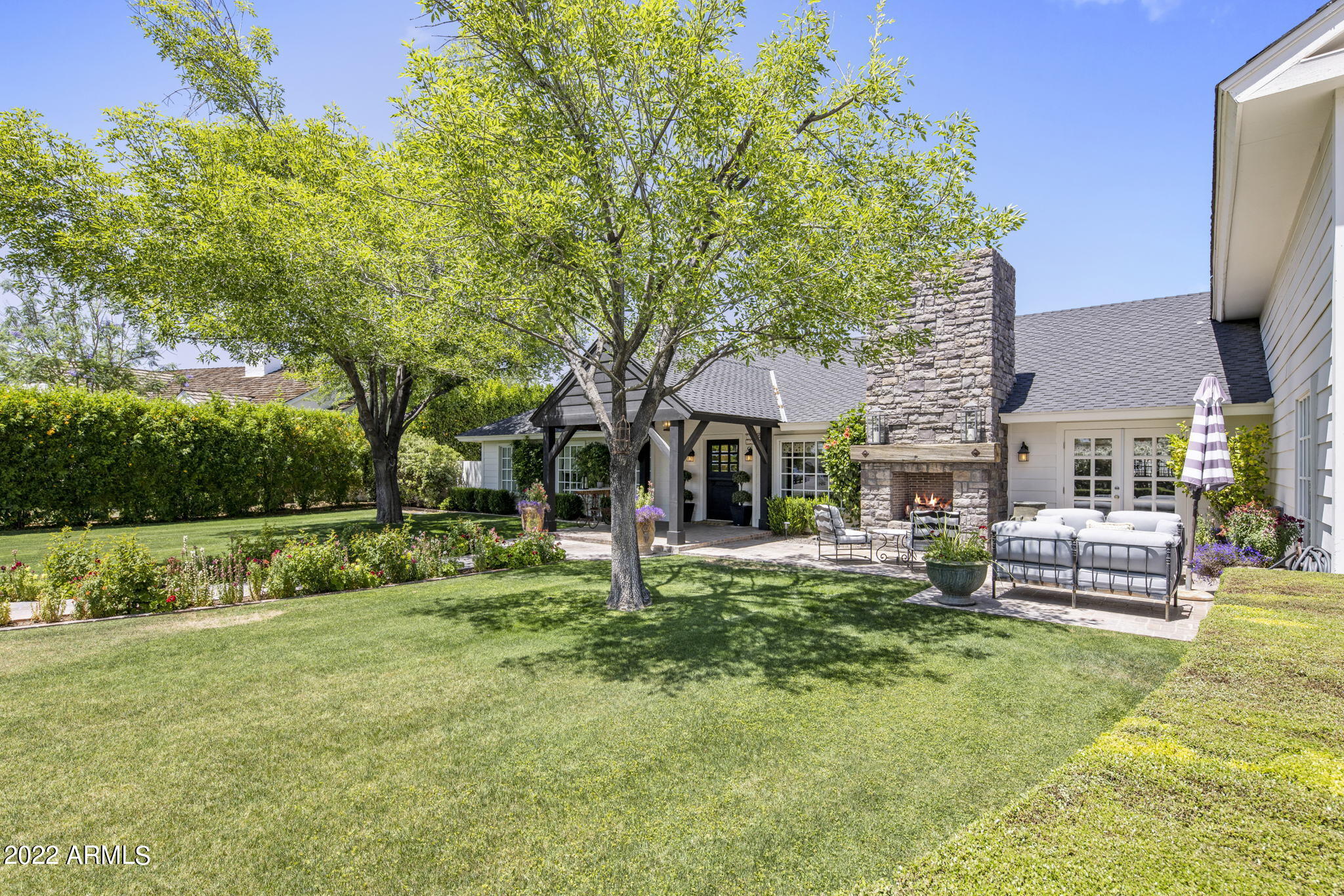 5940 E Paisano Circle