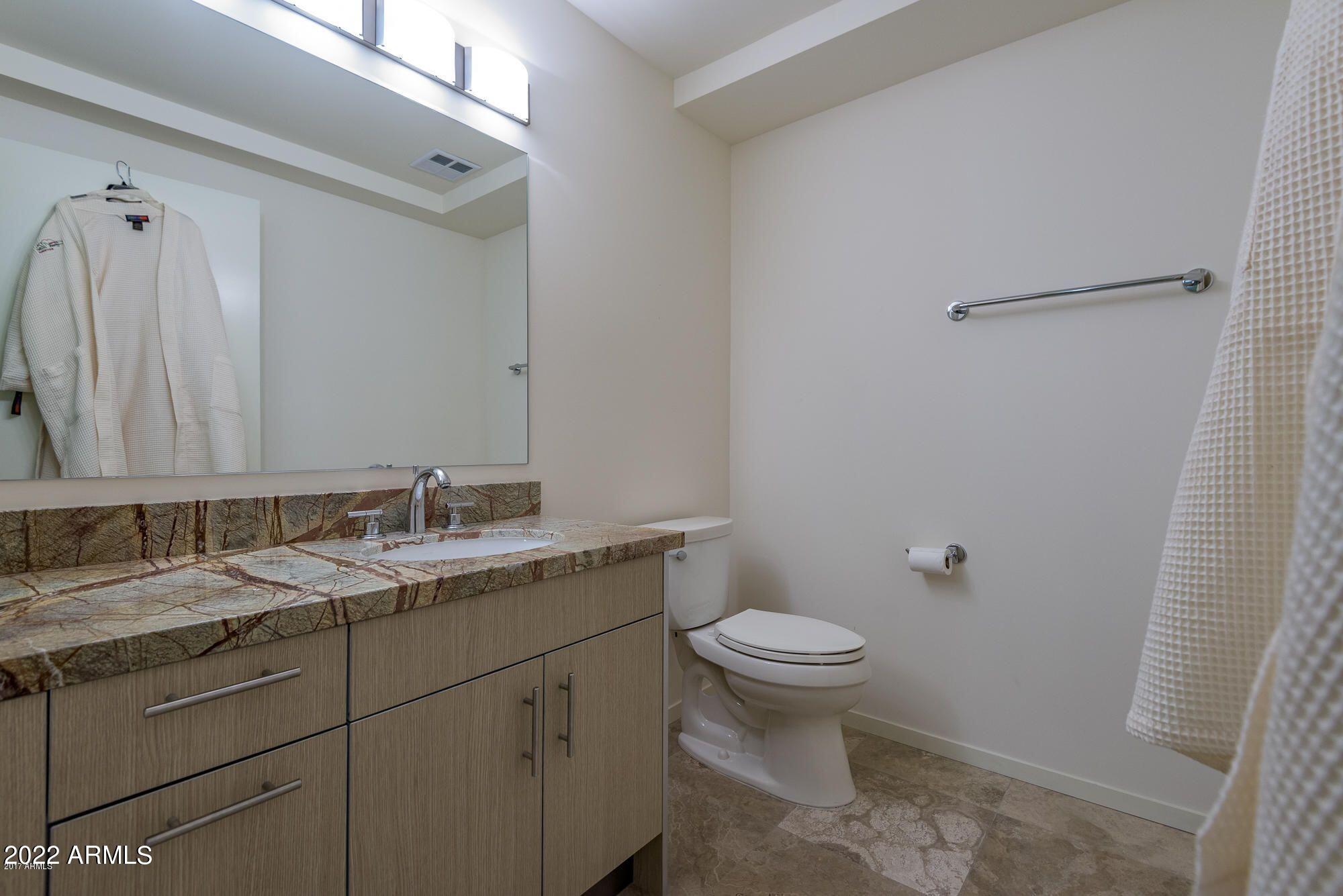 7117 E RANCHO VISTA Drive Unit: 1008