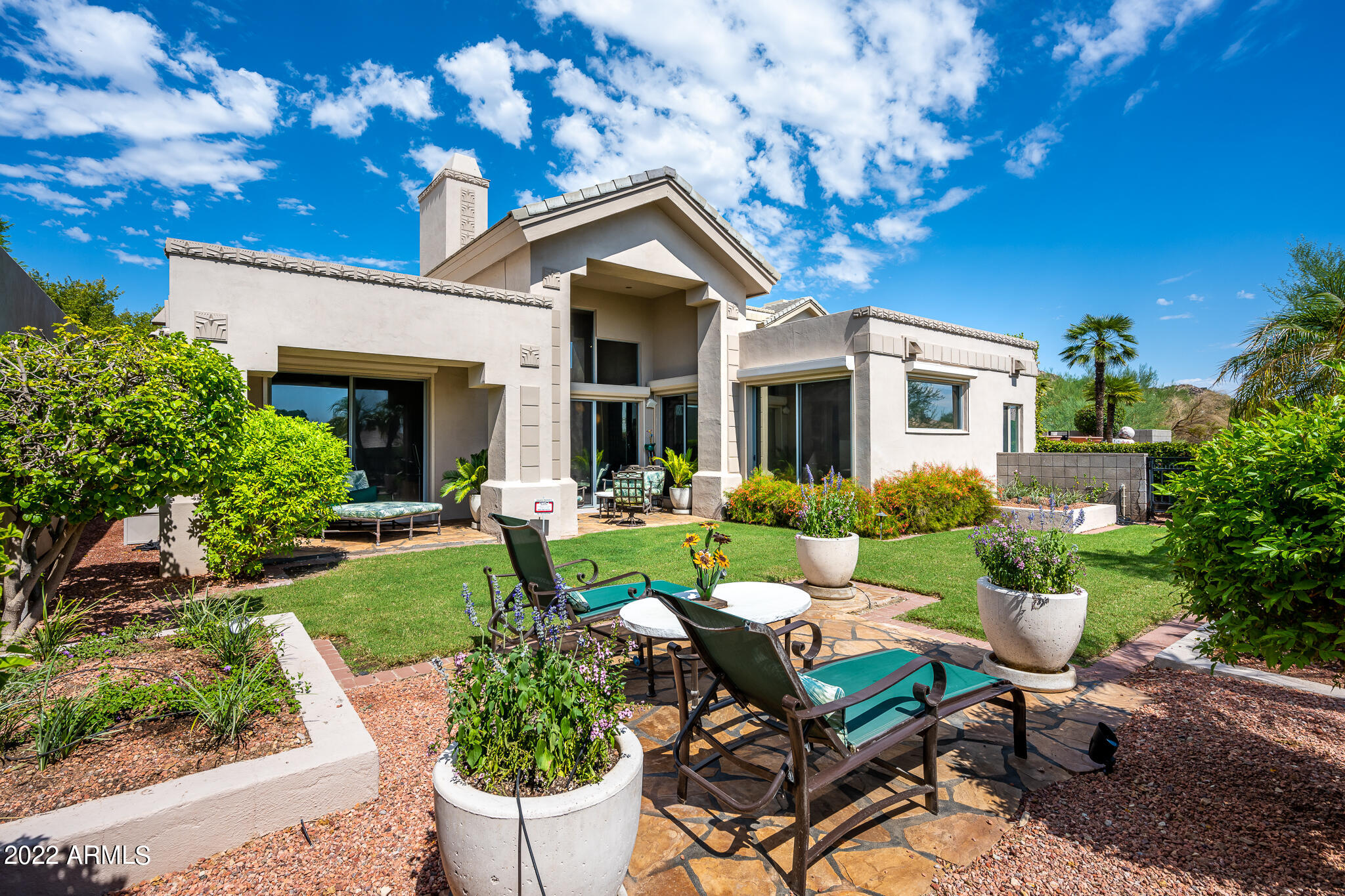 3041 E SIERRA VISTA Drive