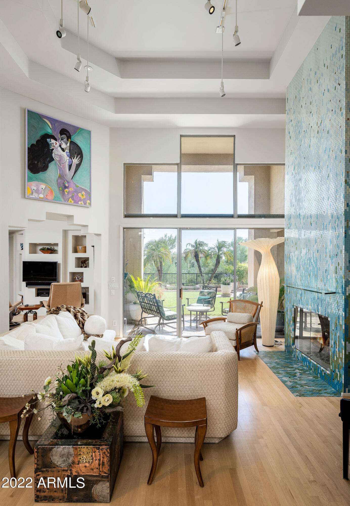 3041 E SIERRA VISTA Drive